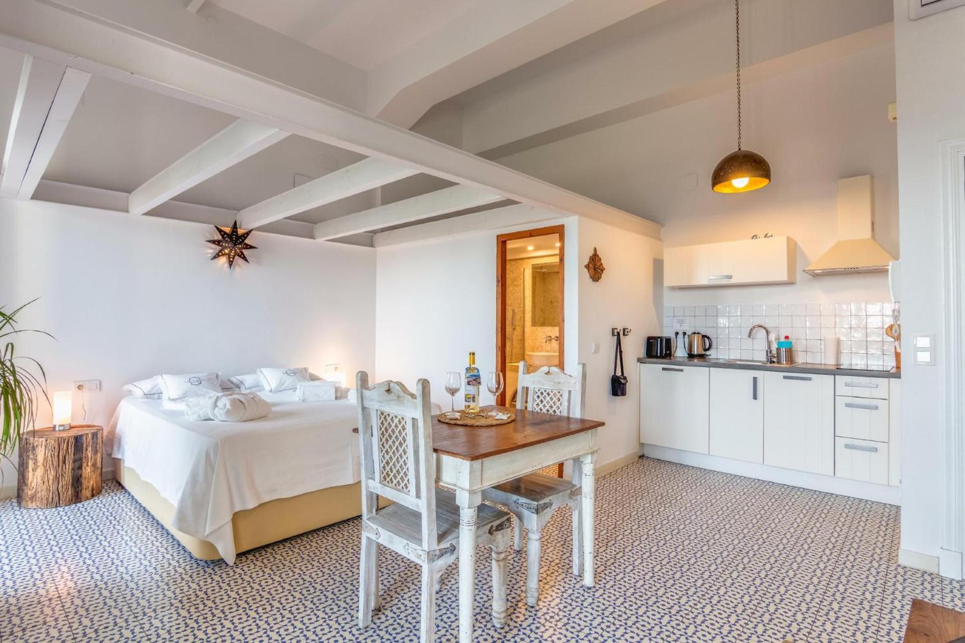 Apartamentos La Residencia Tarifa