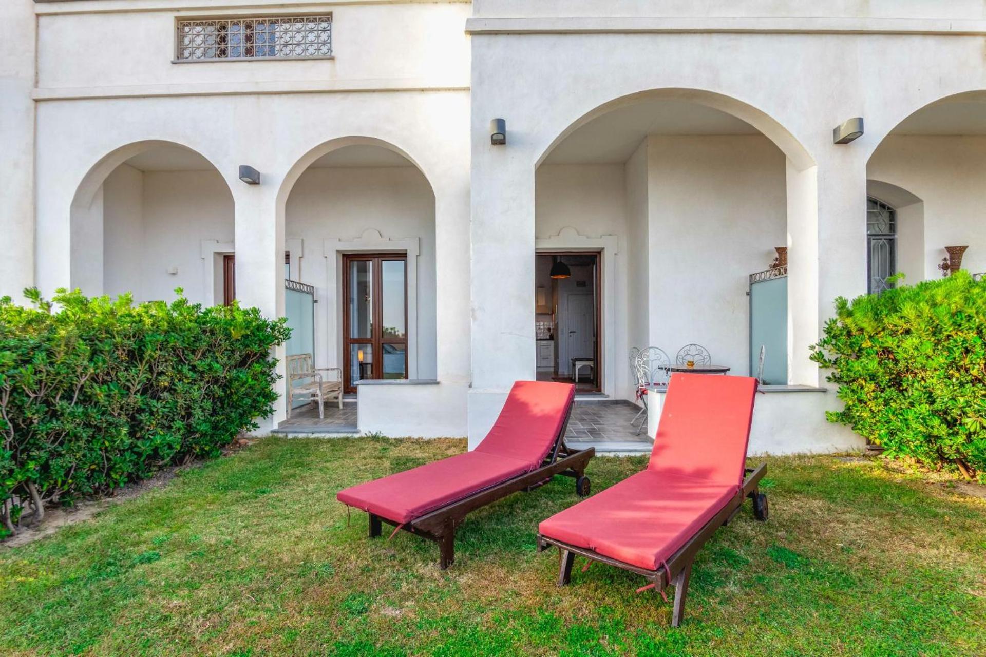 Apartamentos La Residencia Tarifa