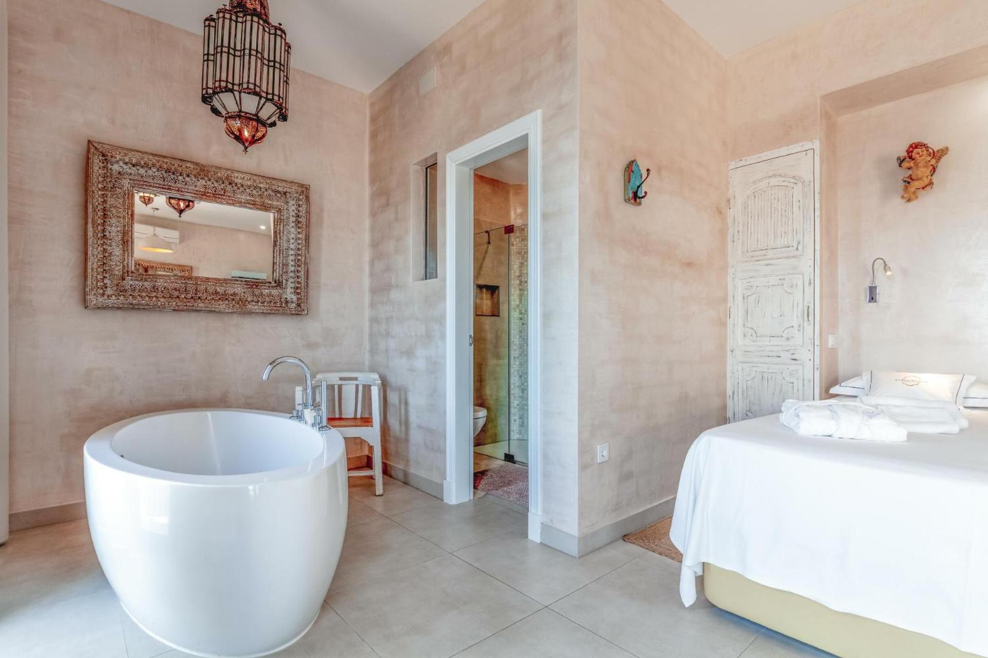 Apartamentos La Residencia Tarifa
