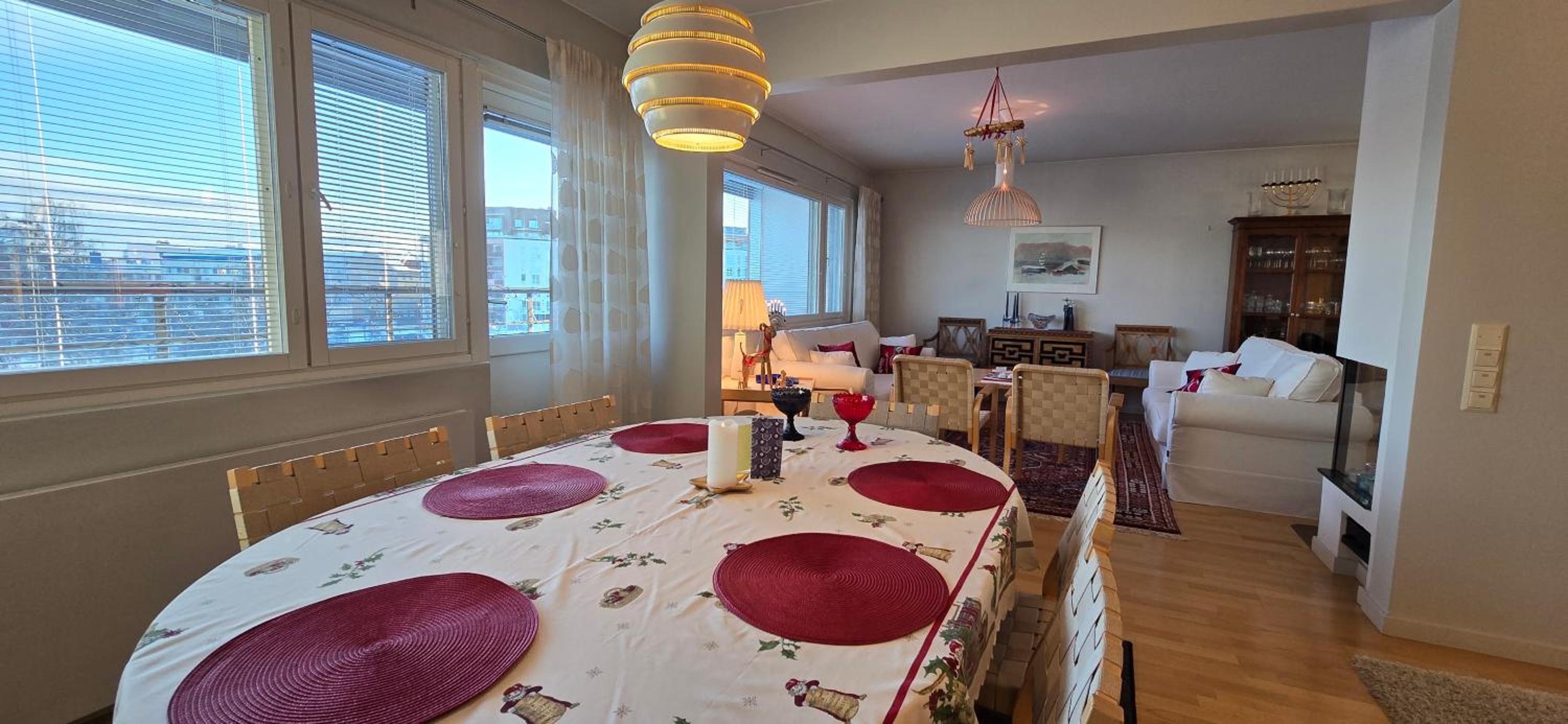 Spacious Design Apartment