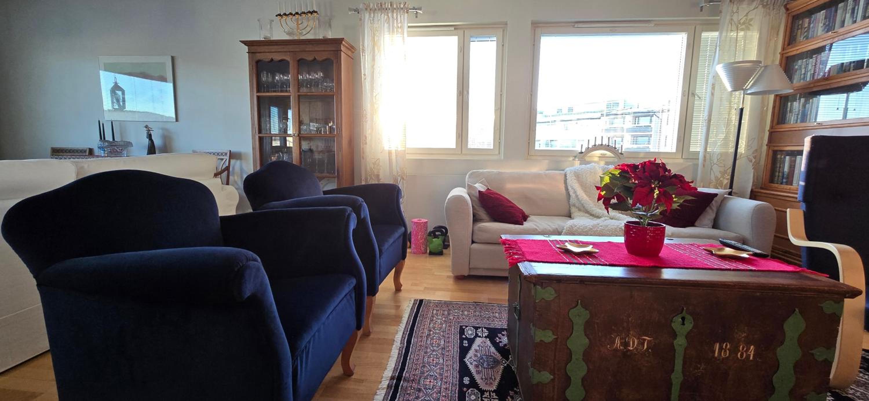 Spacious Design Apartment