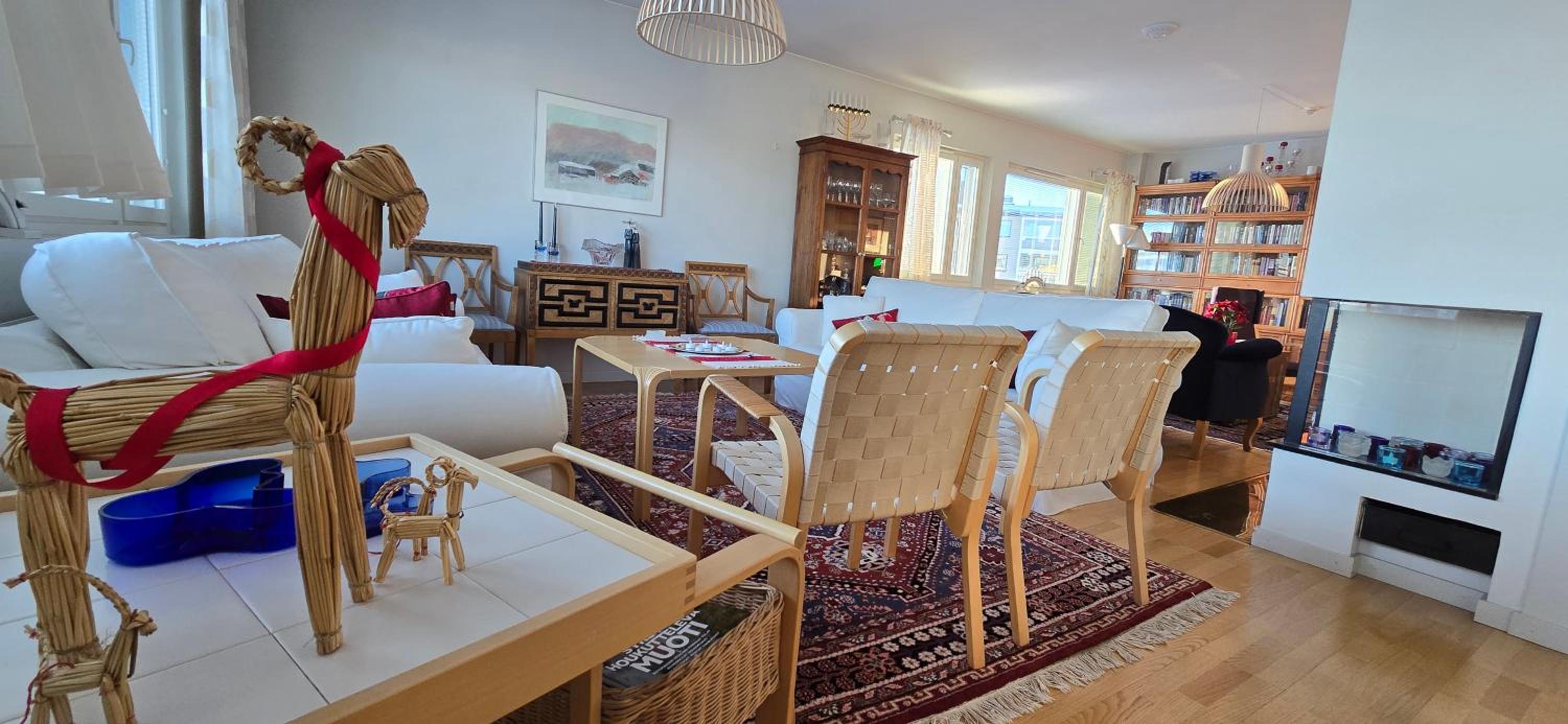 Spacious Design Apartment