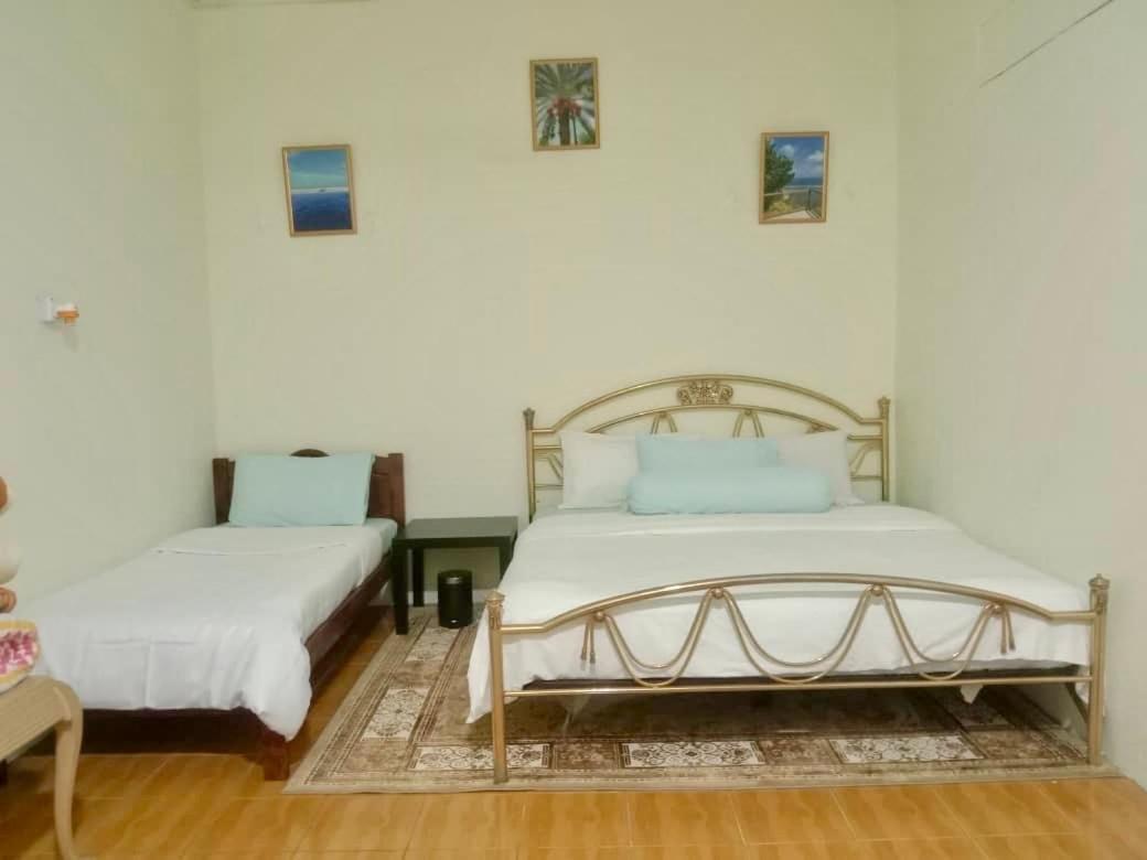 Kampung-style Guest House in Kota Bharu for 4 pax photo 6
