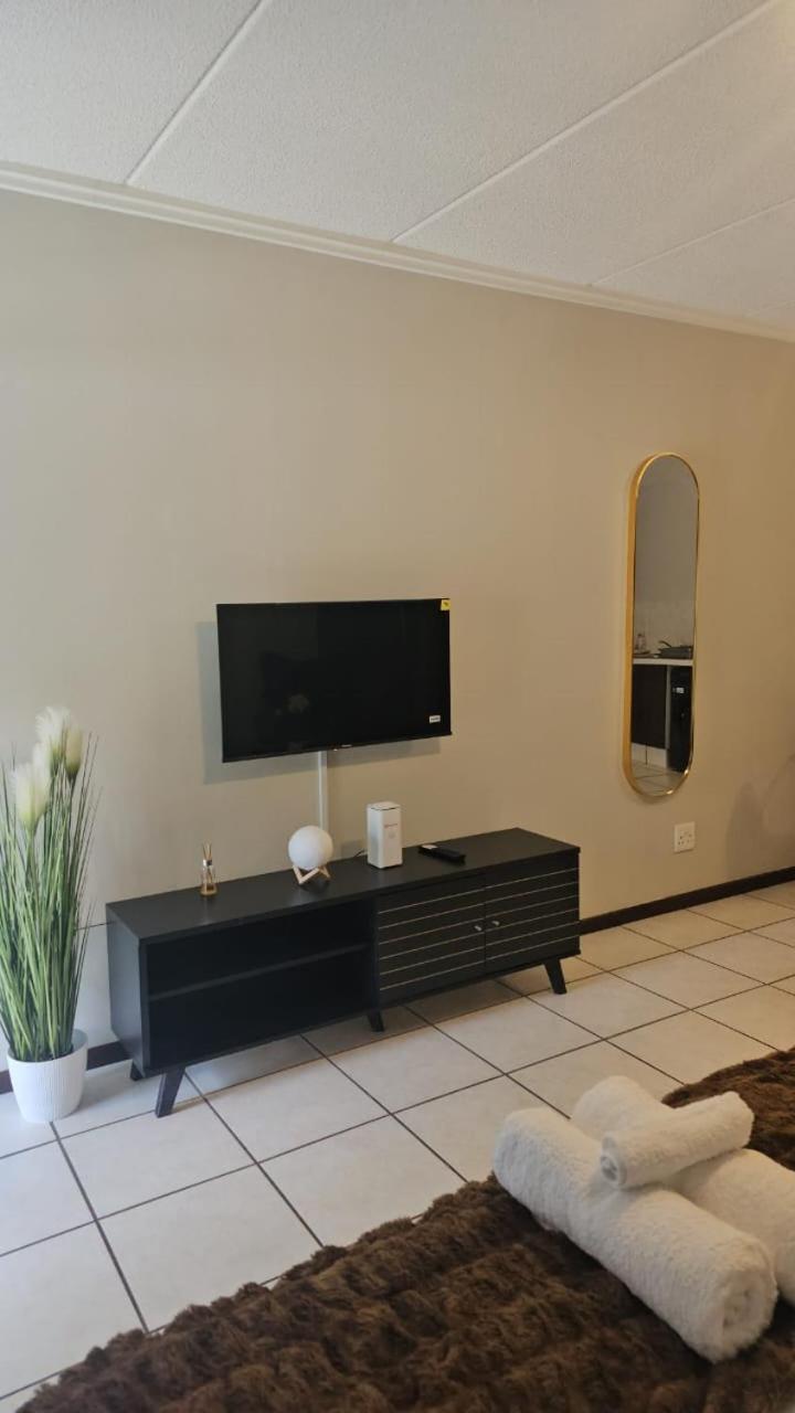 Stunning Apartment In Fourways