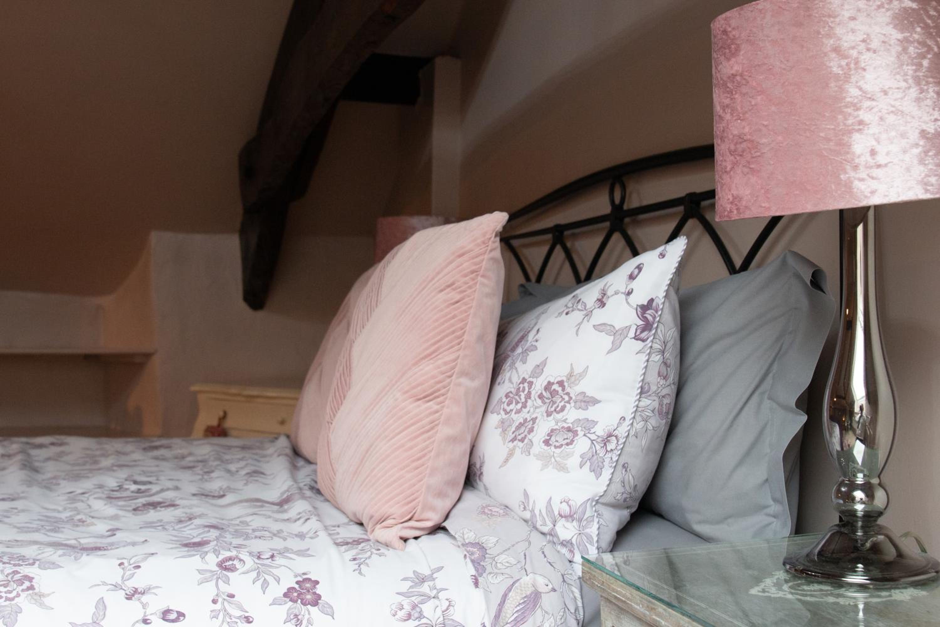 Longbridge Cottage