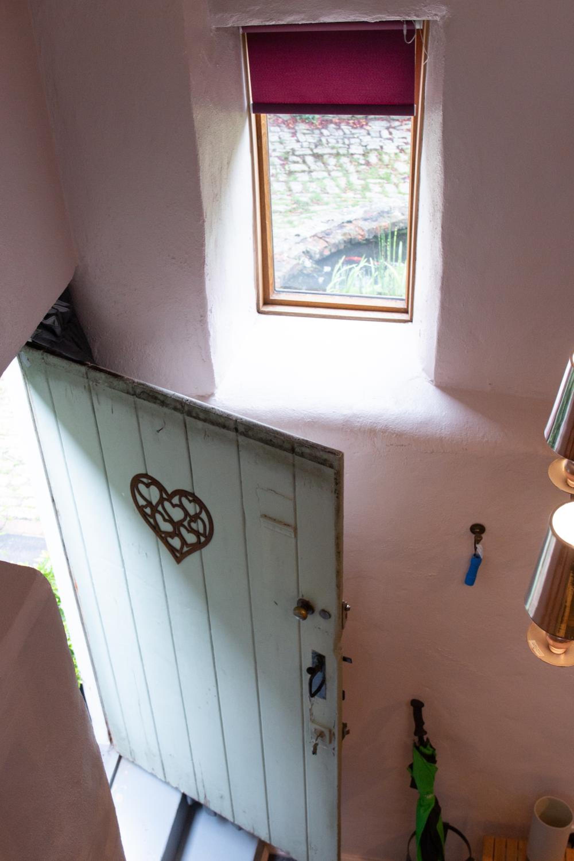 Longbridge Cottage