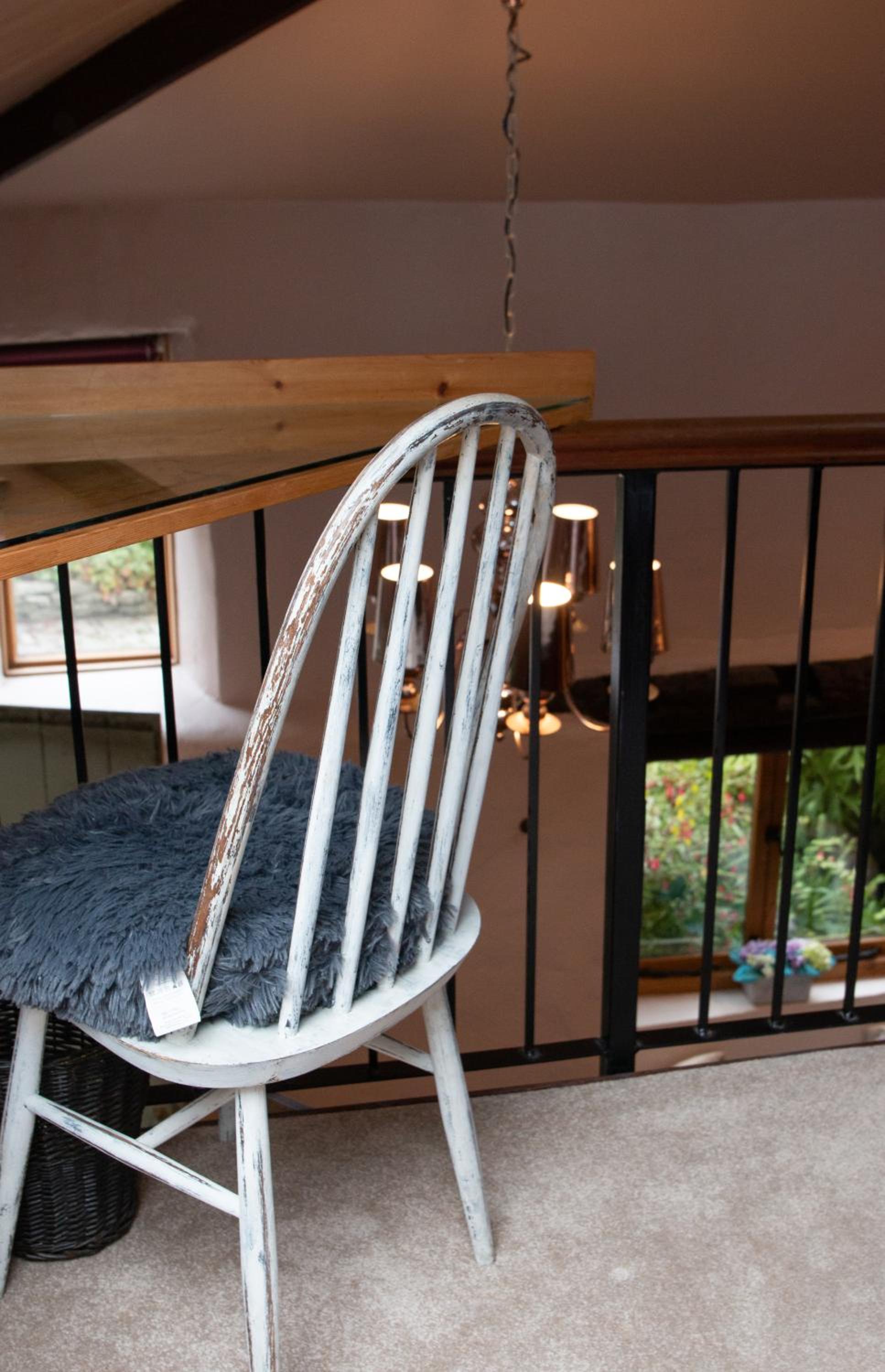 Longbridge Cottage