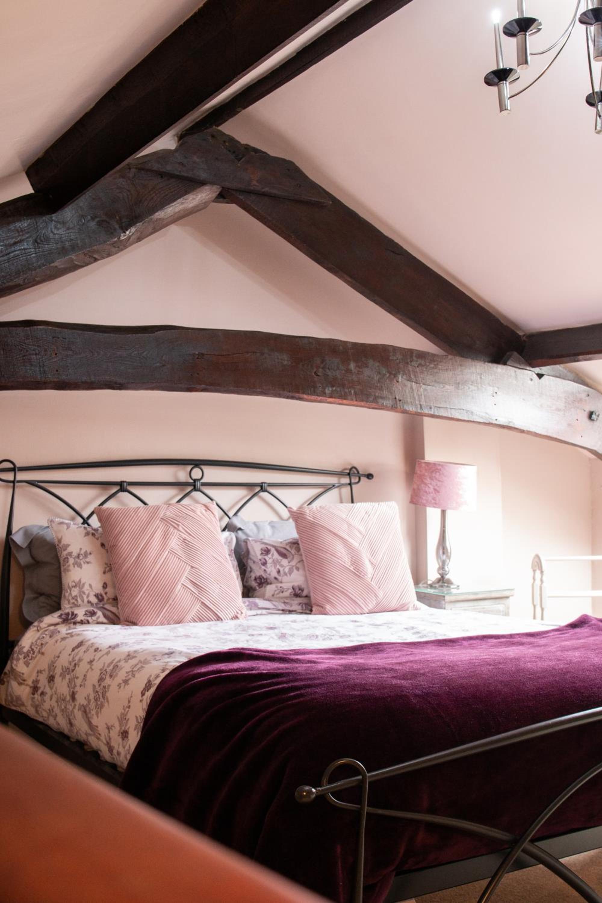 Longbridge Cottage