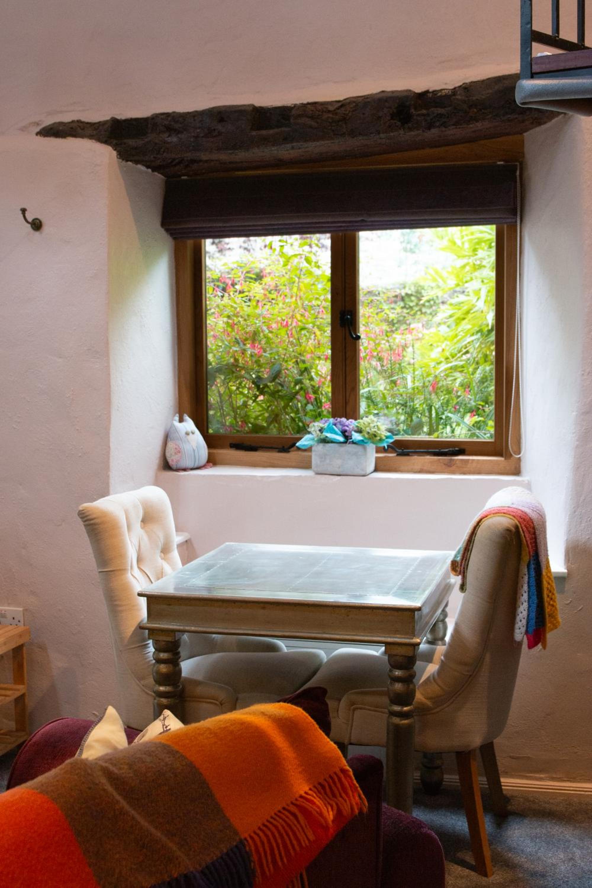Longbridge Cottage