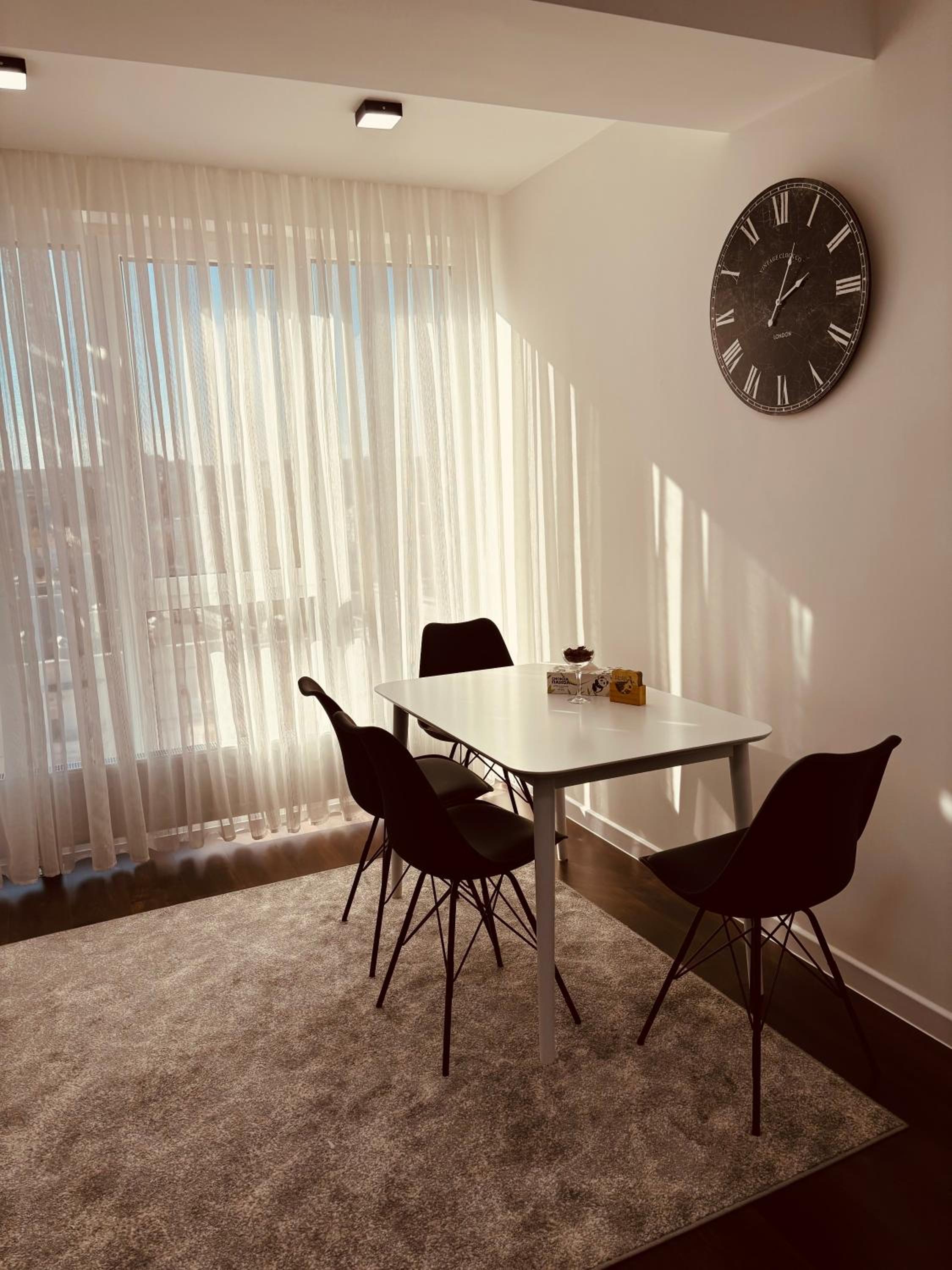 Stylish Apartment in the Heart of Chisinau in Premium Tower view 5