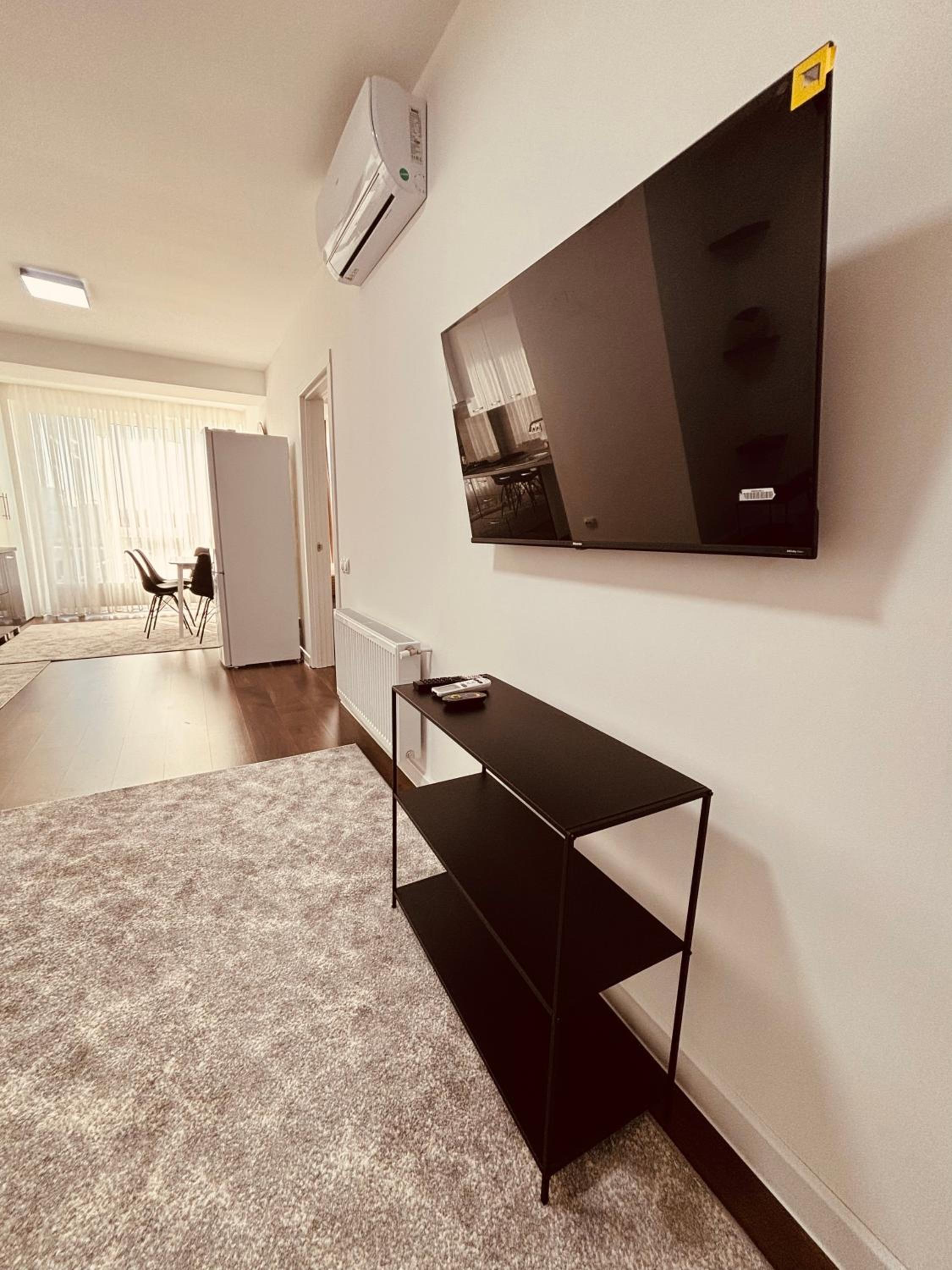 Stylish Apartment in the Heart of Chisinau in Premium Tower view 3
