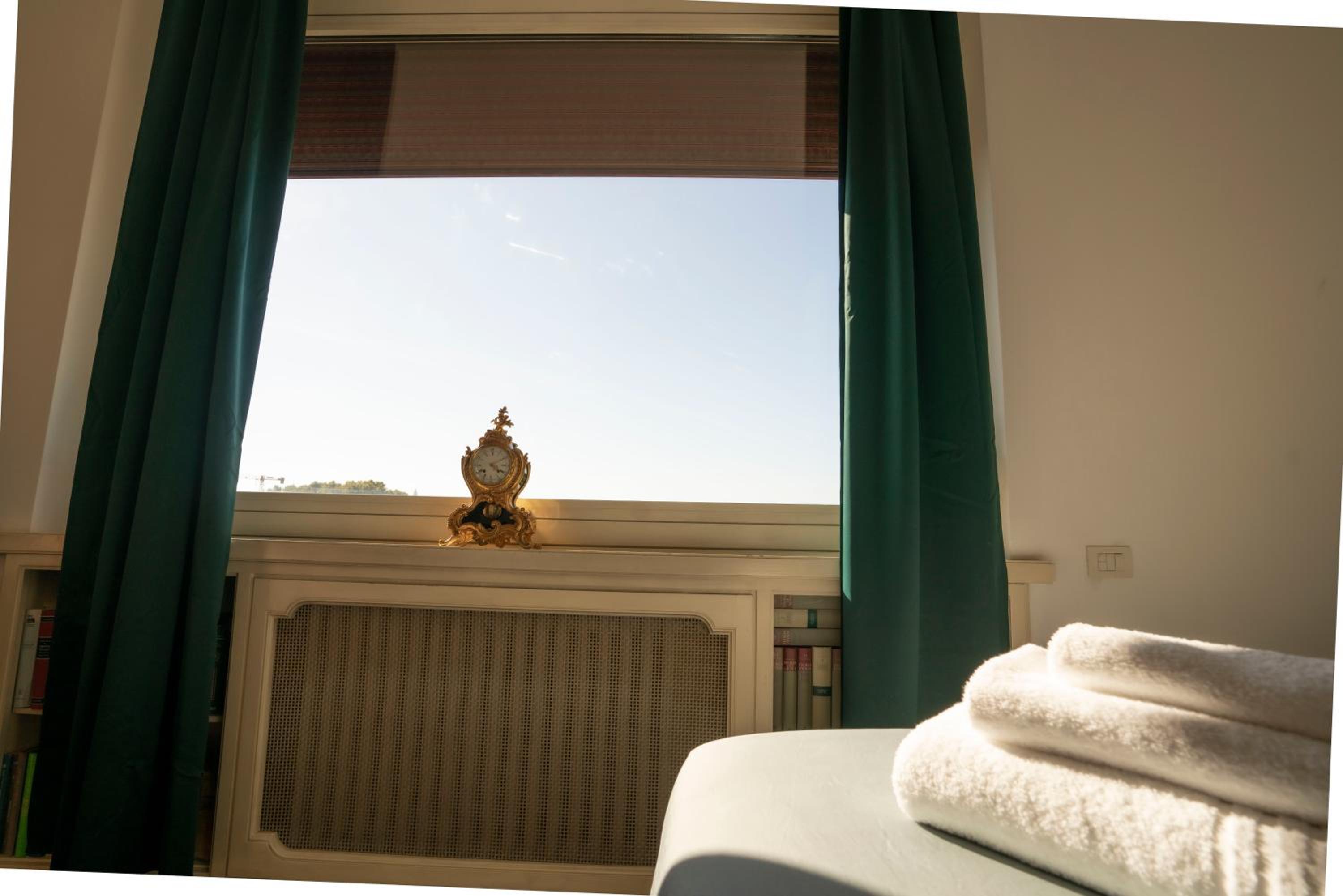 Terrazza Urania - Penthouse terrace with 360 view of Rome