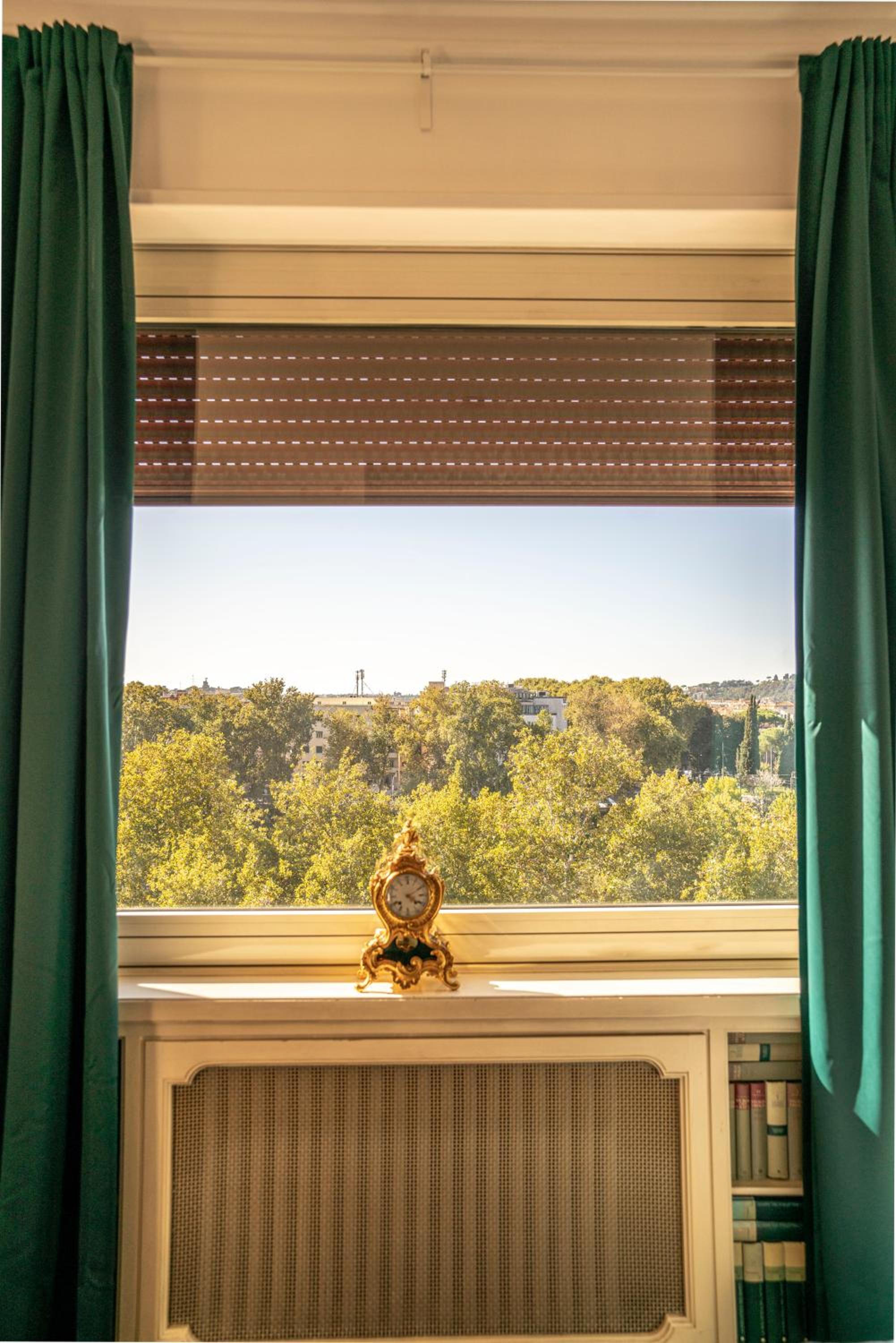 Terrazza Urania - Penthouse terrace with 360 view of Rome
