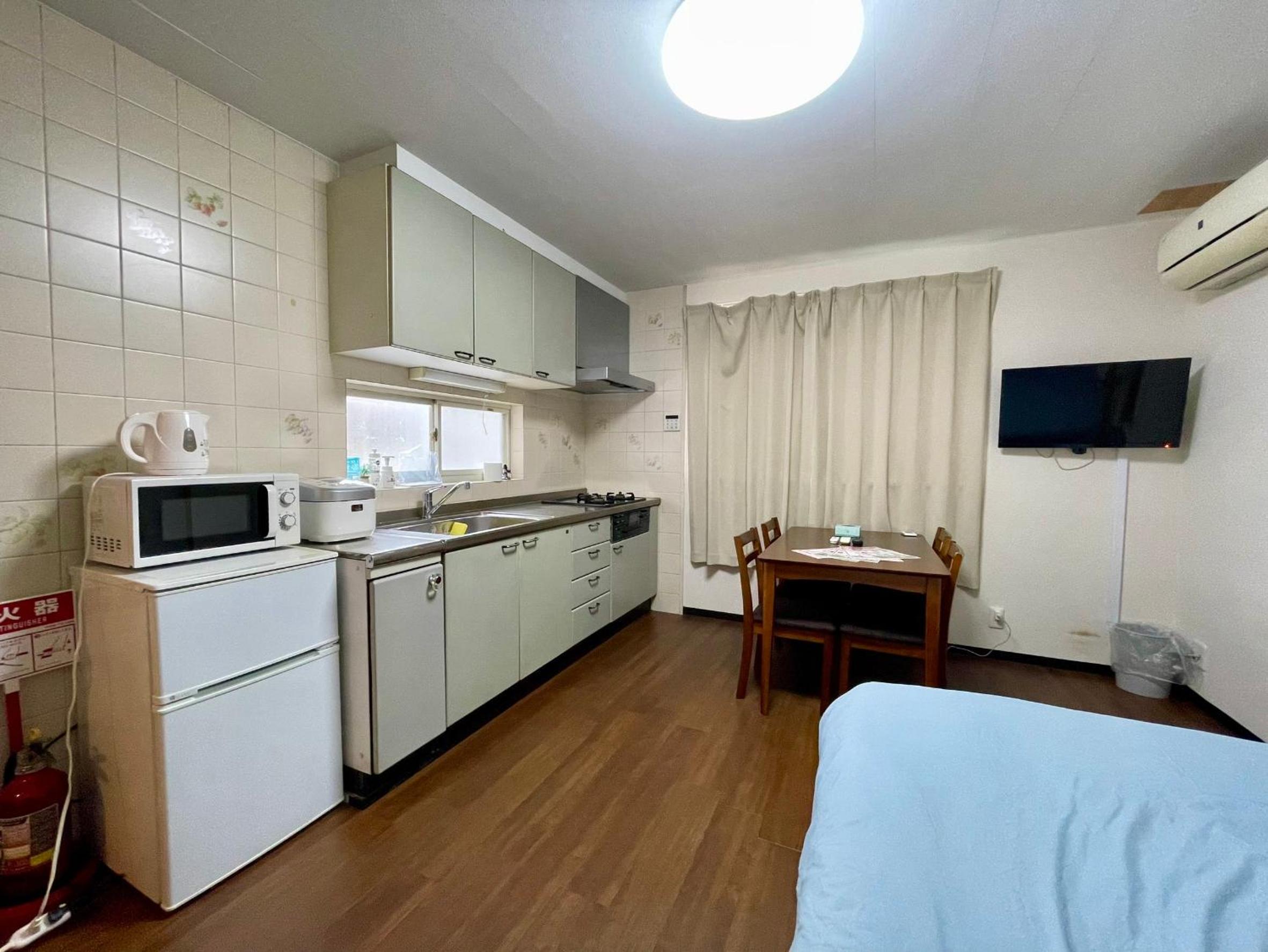 Happy Osaka House