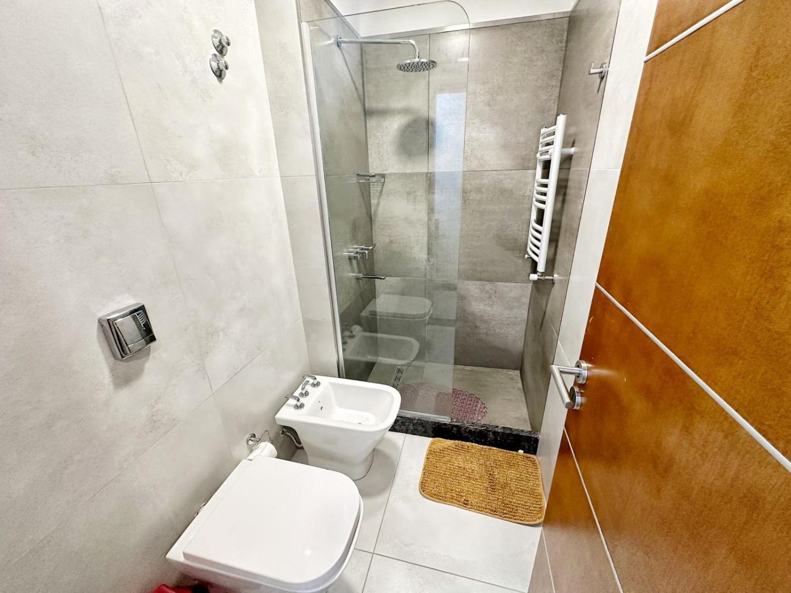 Constantino 6 Apartments