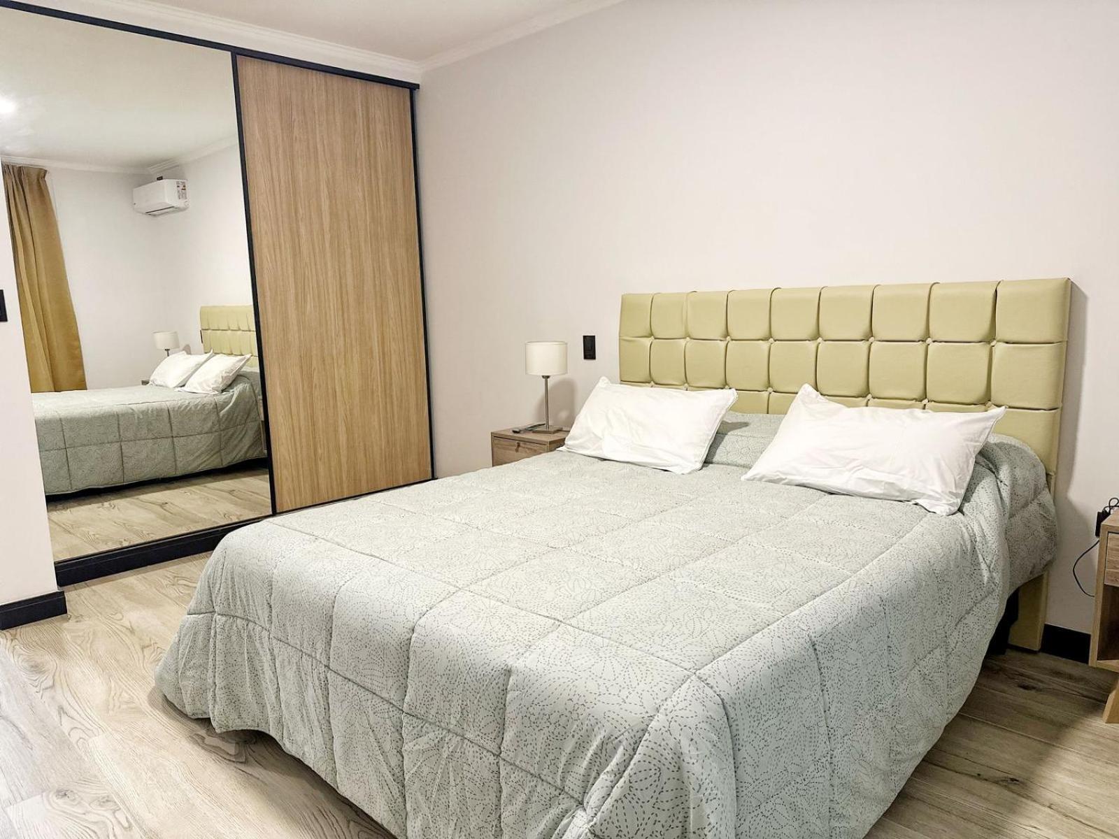 Constantino 6 Apartments
