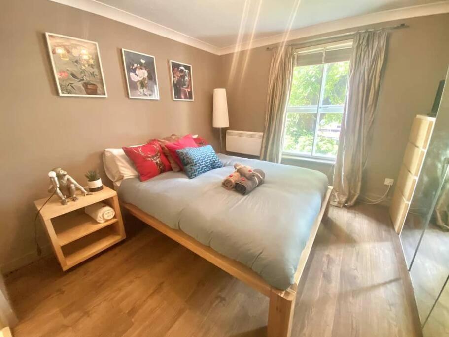 Beautiful 1BD flat near Shoreditch view 4