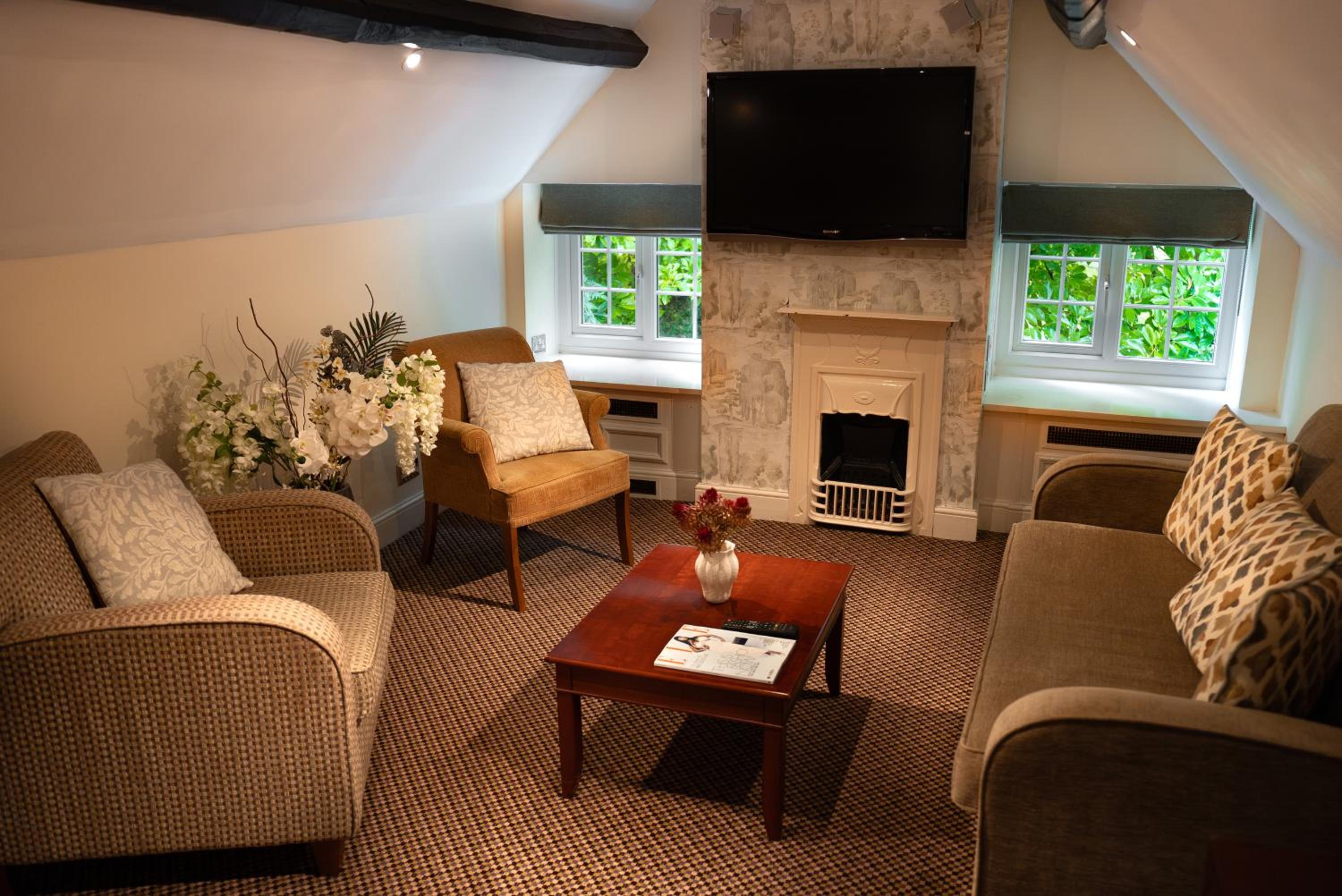 Hyll Hotel