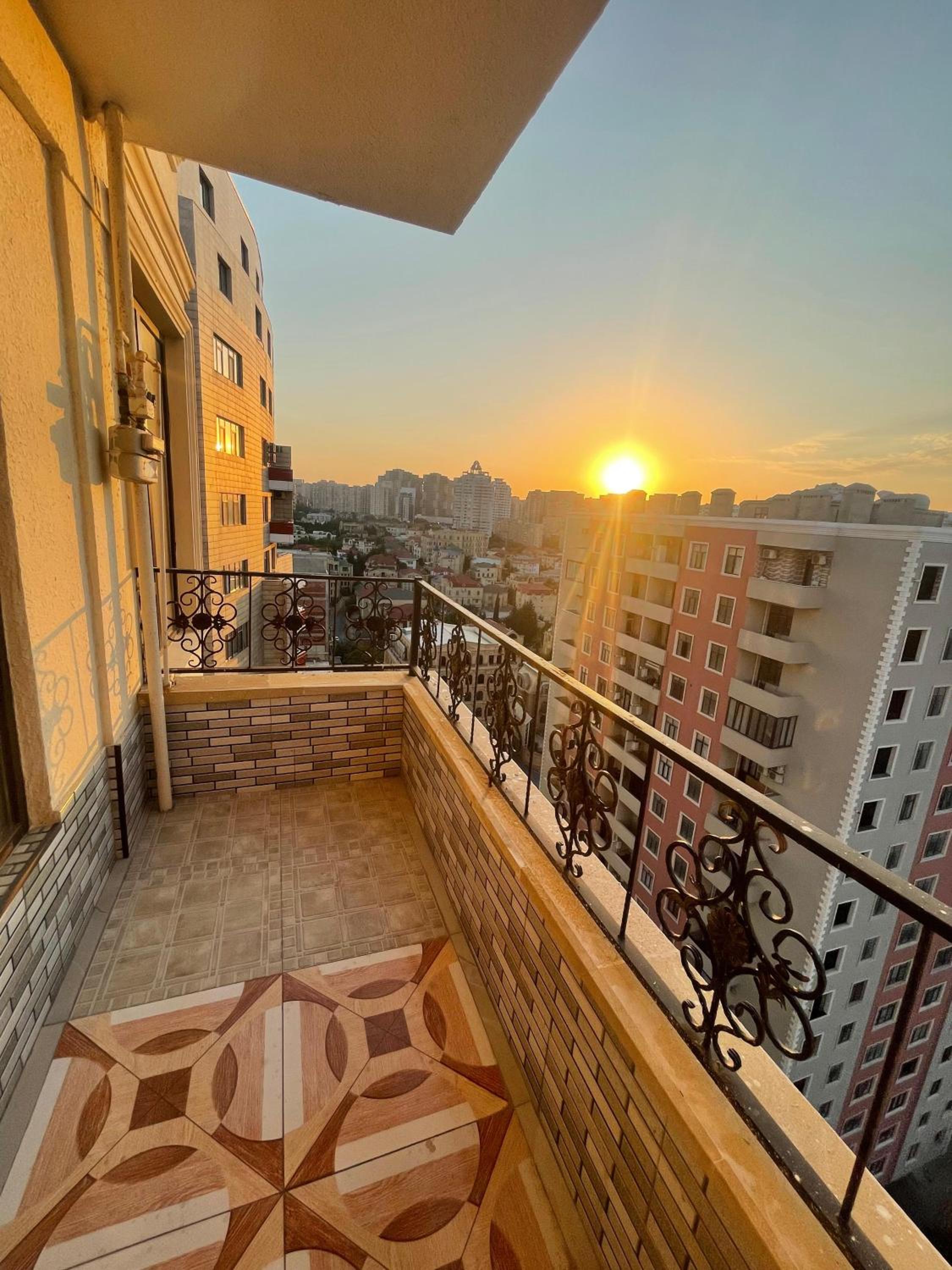 Modern Apartment in the Heart of Baku