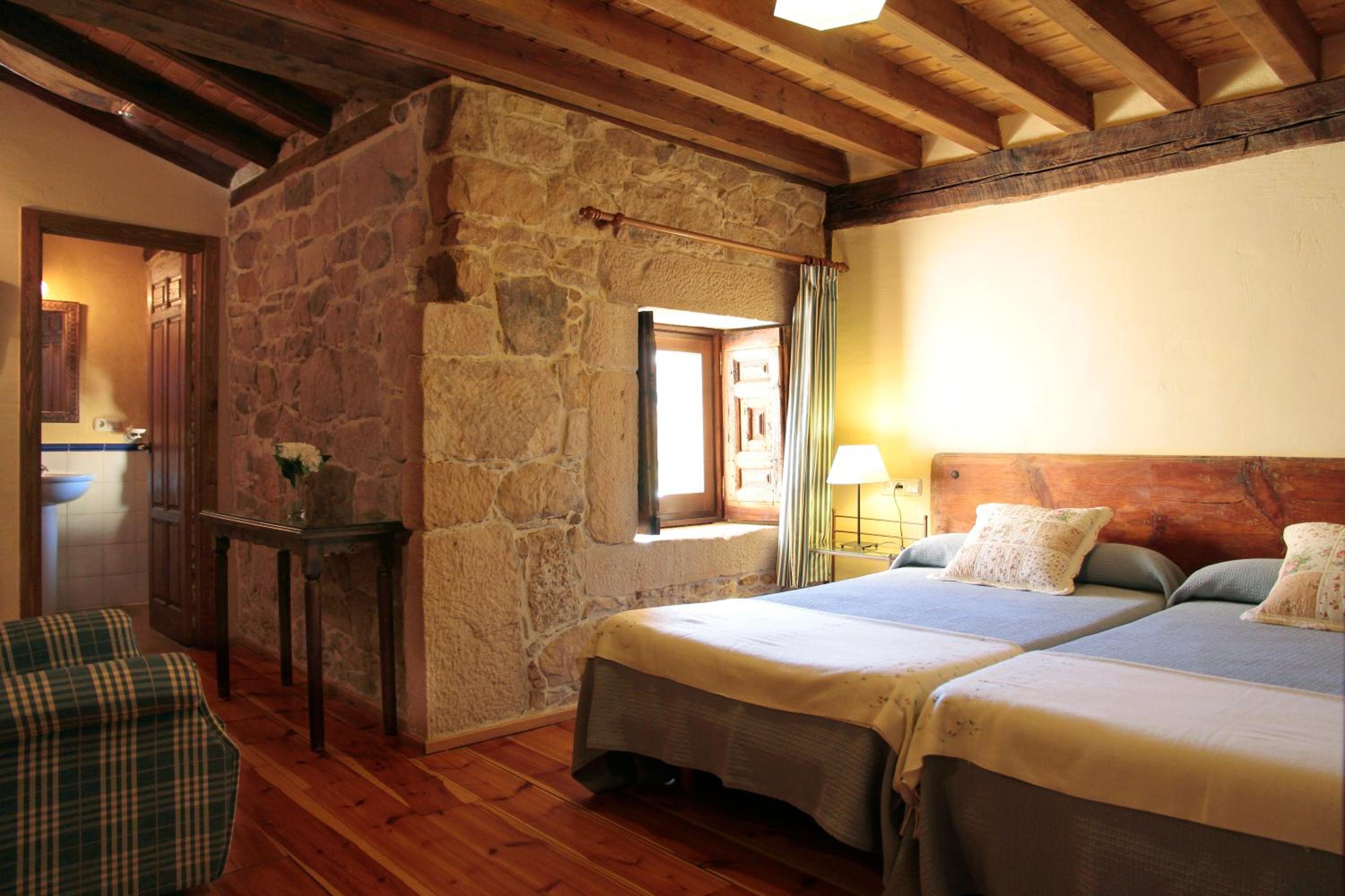La Casona de El Royo view 5