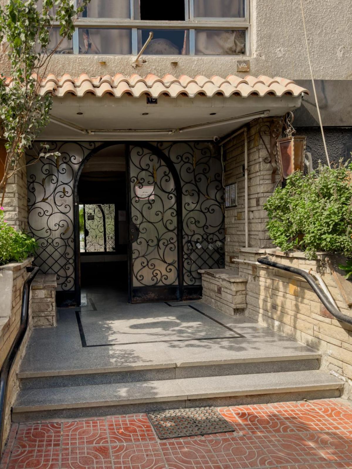 The 2BDR Obsidian Jacuzzi Stay 5min to CAI Airport