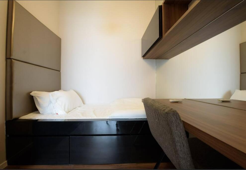 Minimalist Suites 2B2B Verve Suite Old Klang Road Midvalley