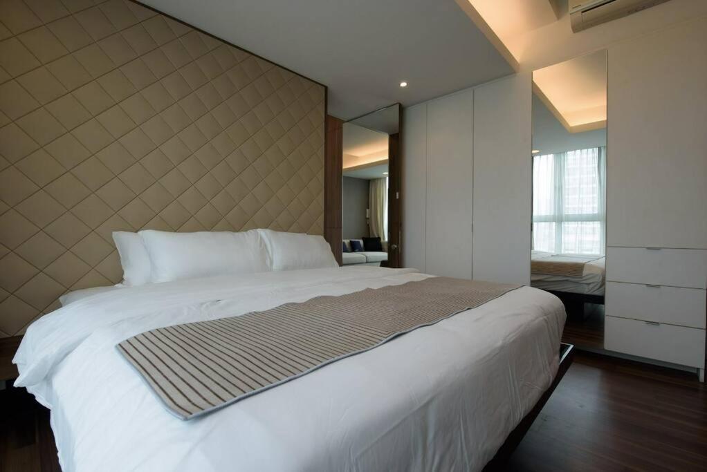 Minimalist Suites 2B2B Verve Suite Old Klang Road Midvalley
