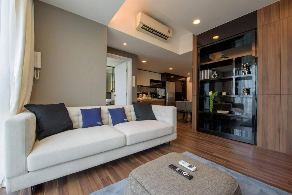 Minimalist Suites 2B2B Verve Suite Old Klang Road Midvalley