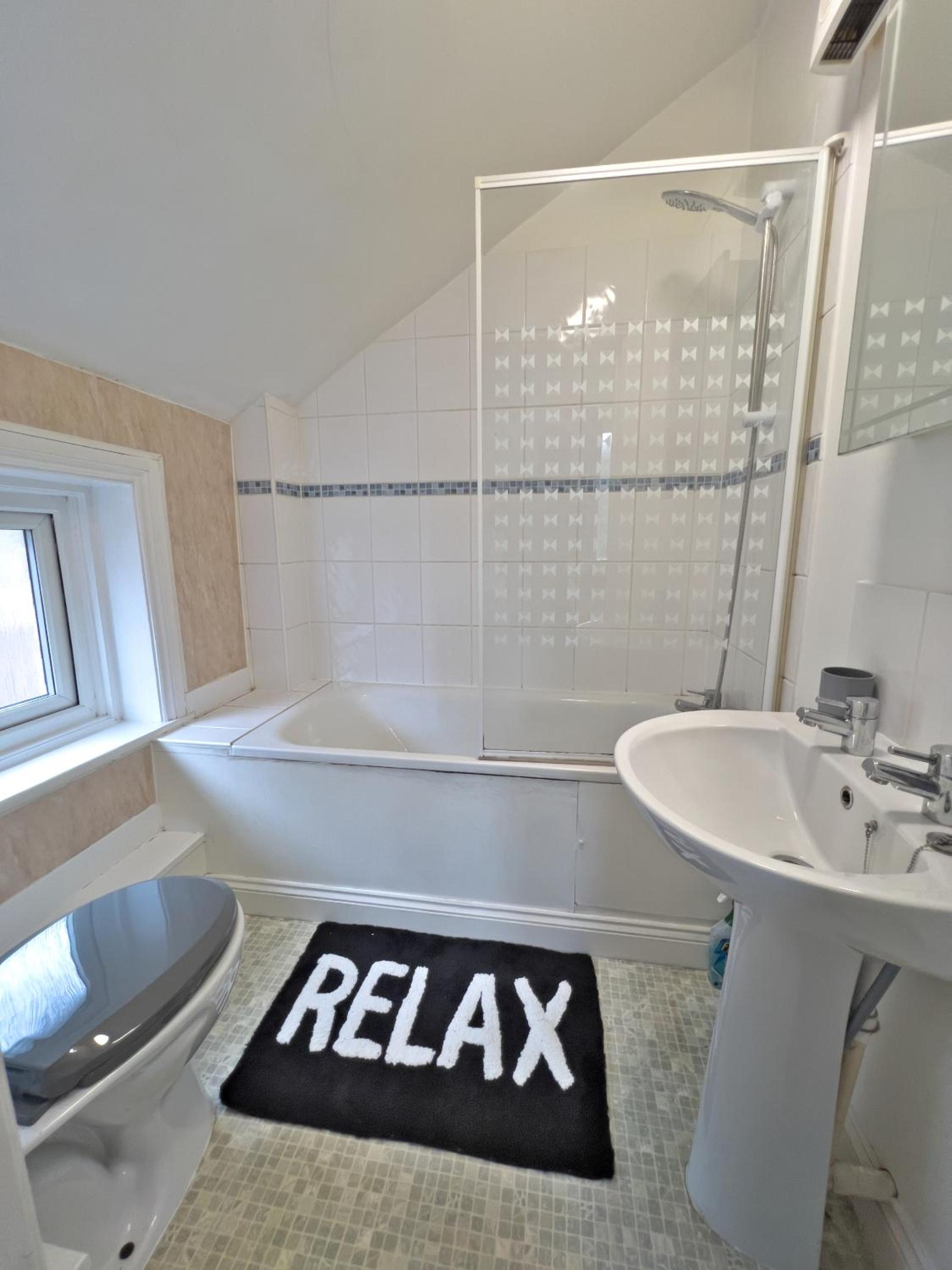 Royal Tunbridge Wells Vacations - High Brooms Suite - Property Image 7