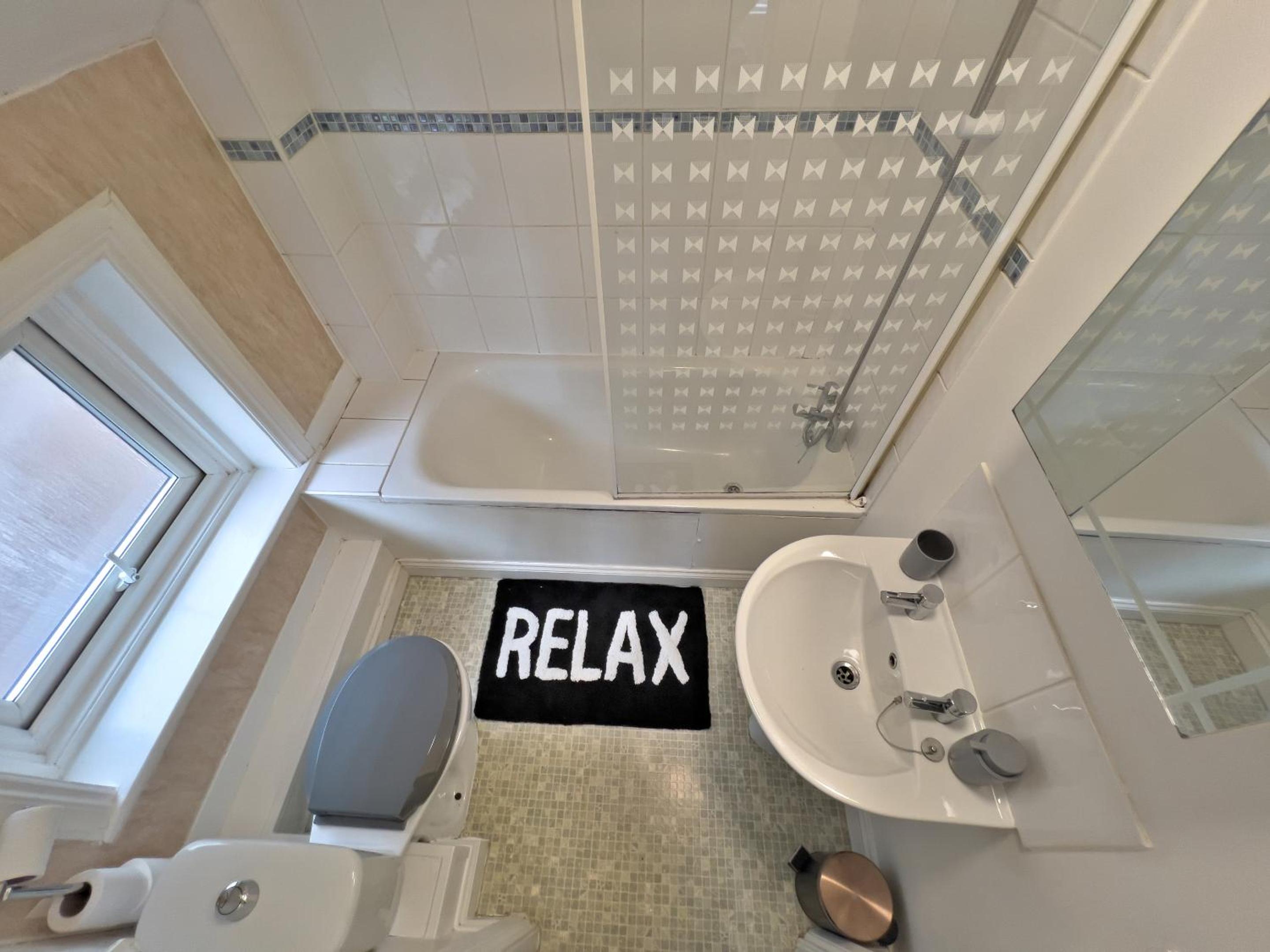 Royal Tunbridge Wells Vacations - High Brooms Suite - Property Image 6