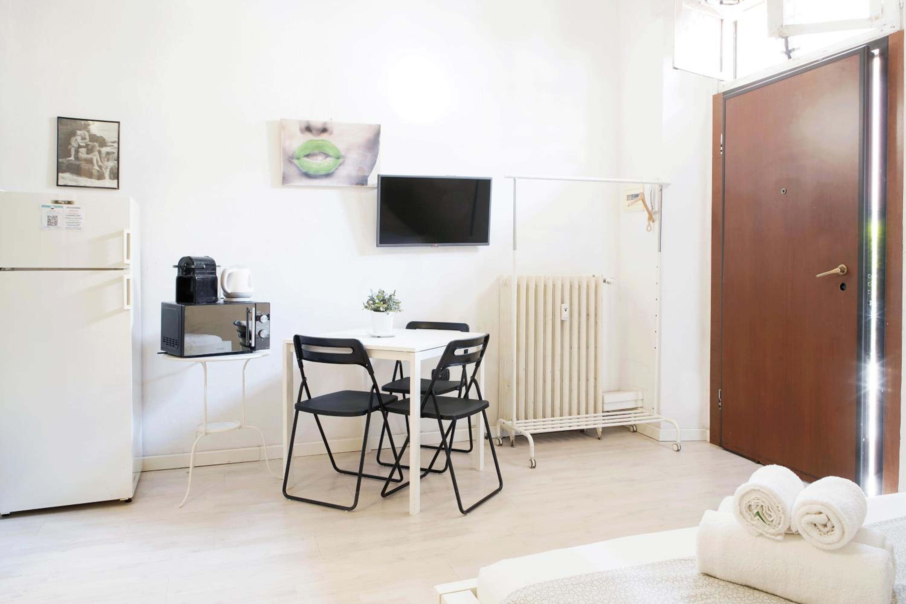 Smart Apartment Central Station