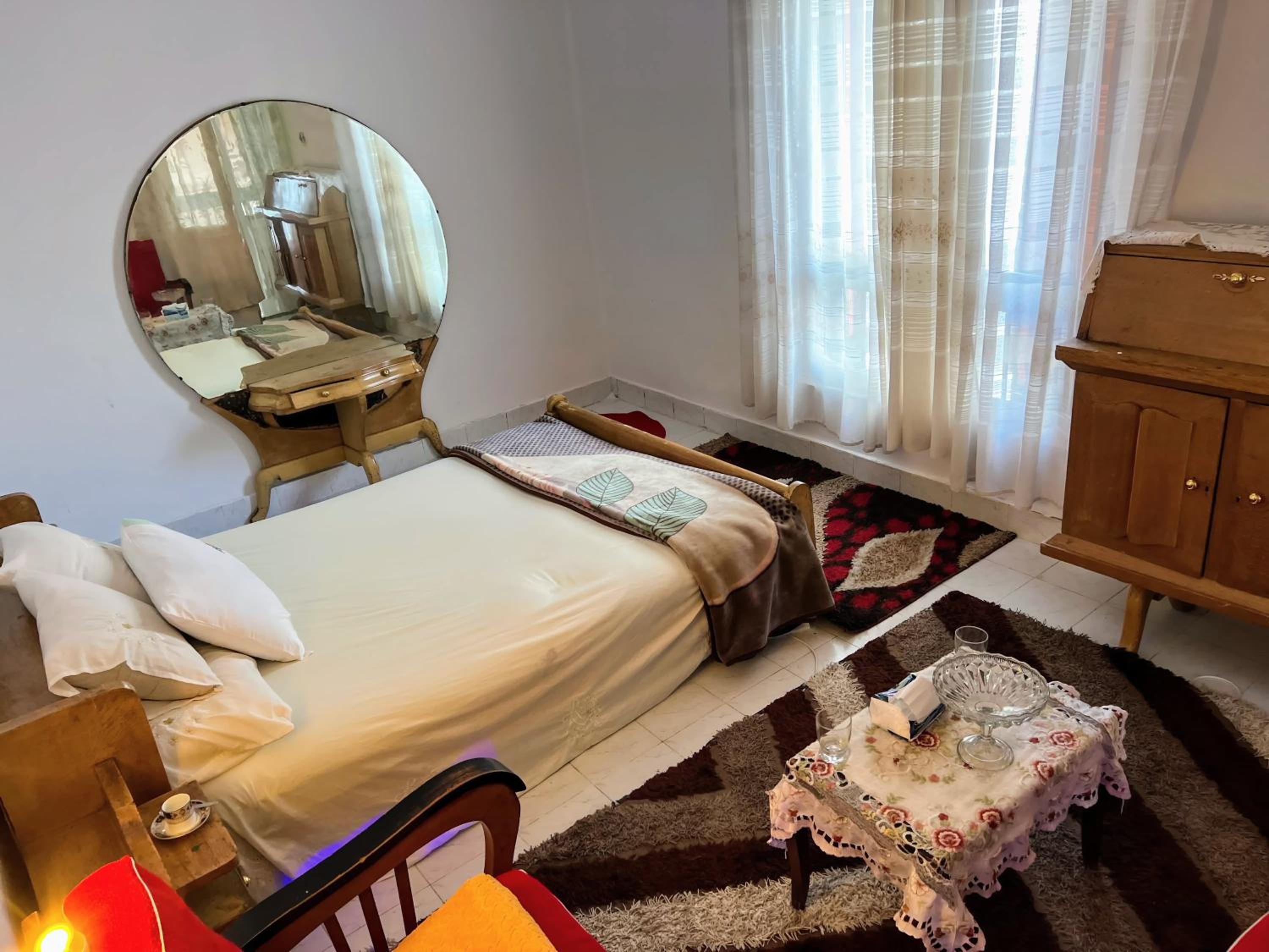 Gadou Rooms
