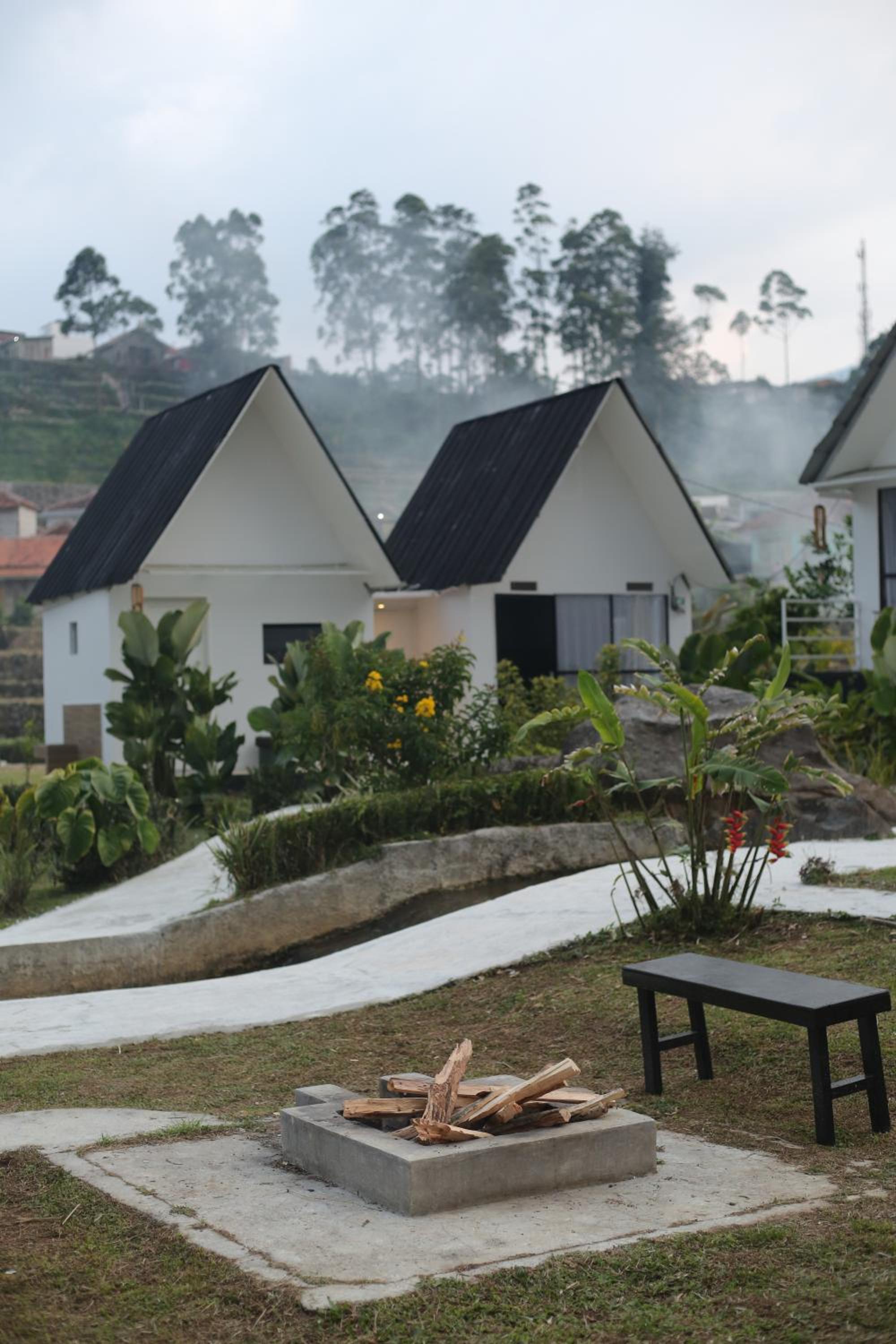 Ciwidey Hills & Wetland Family 1