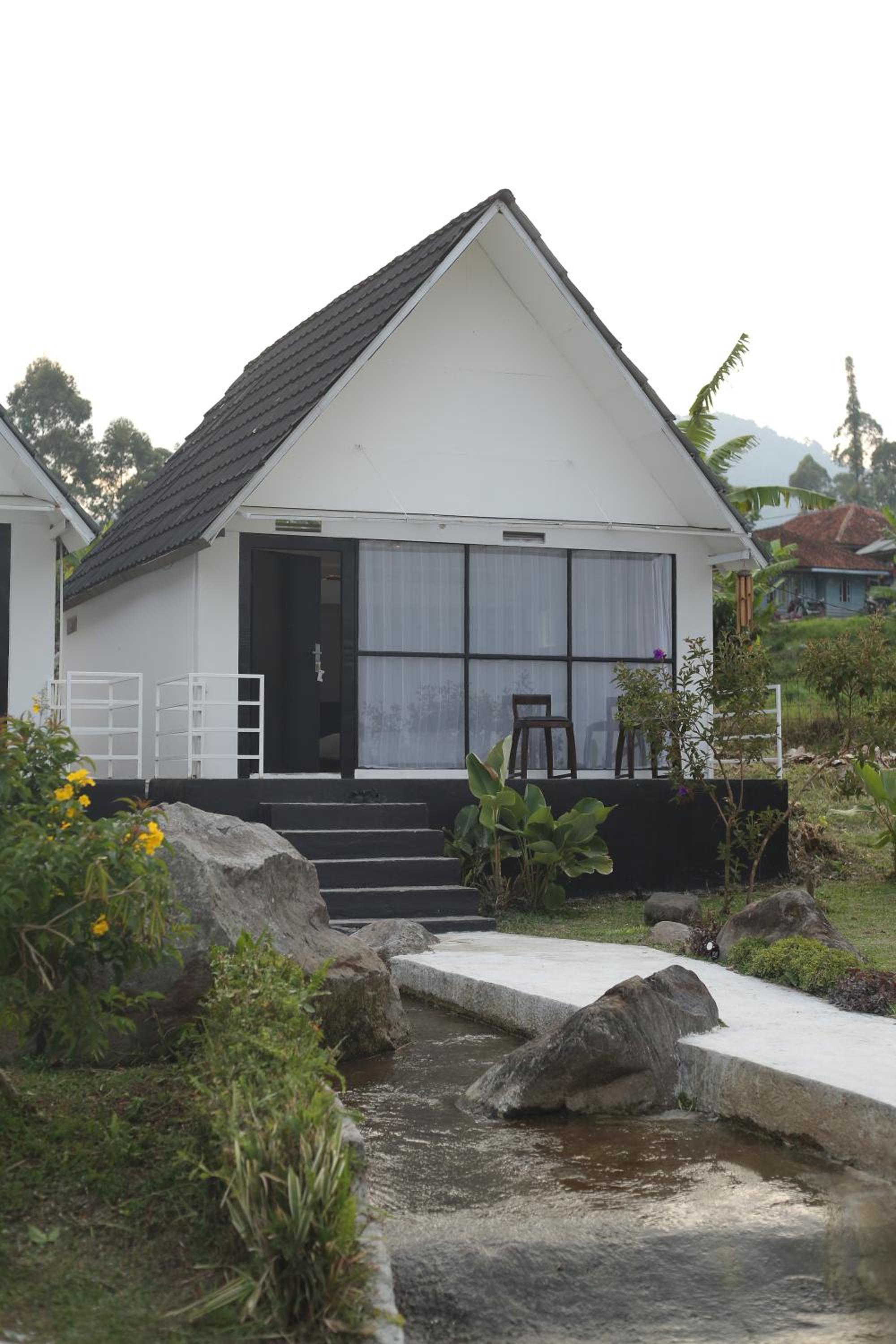Ciwidey Hills & Wetland Family 1