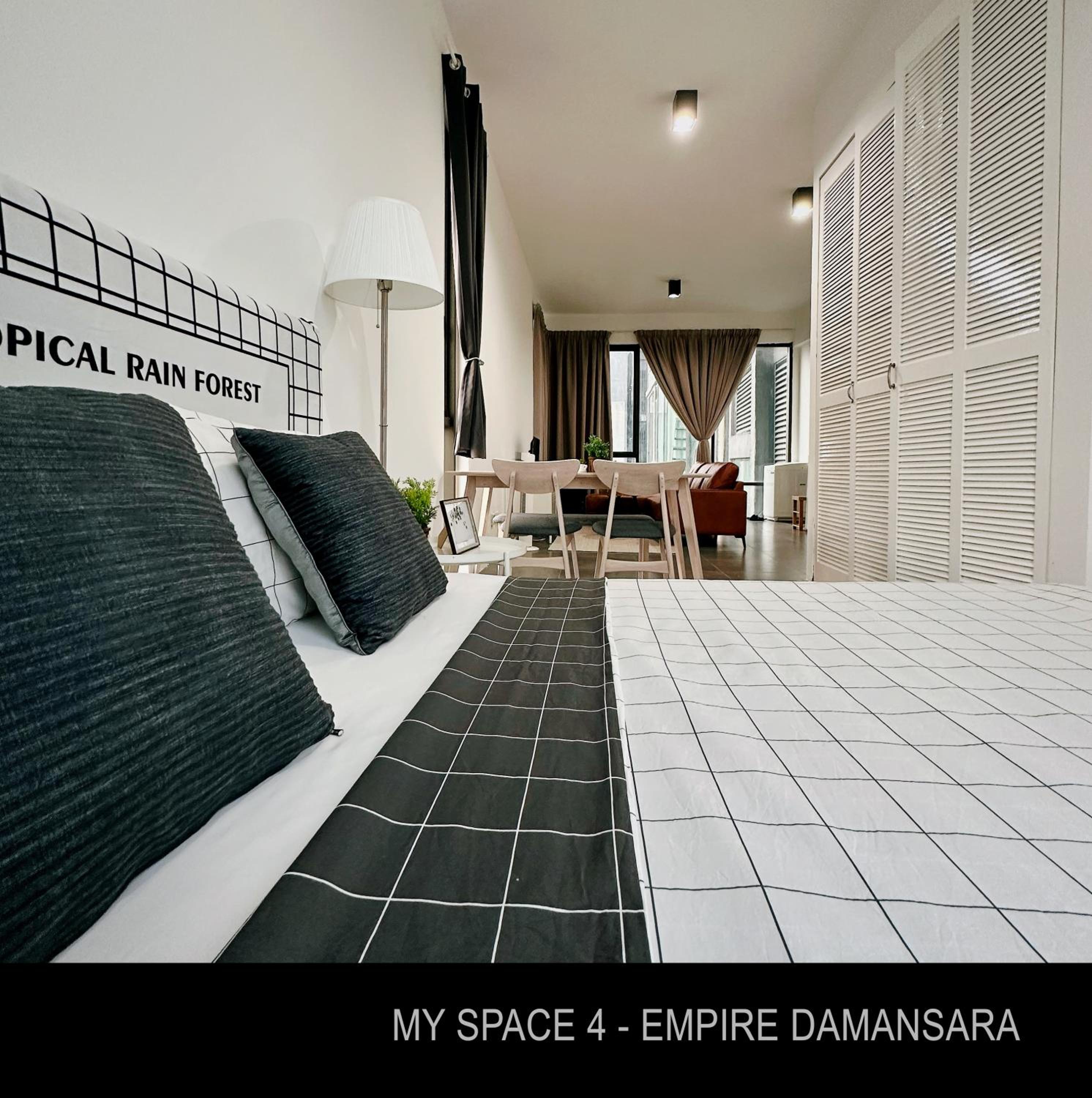 My Space - Empire Damansara room with Netflix photo 2