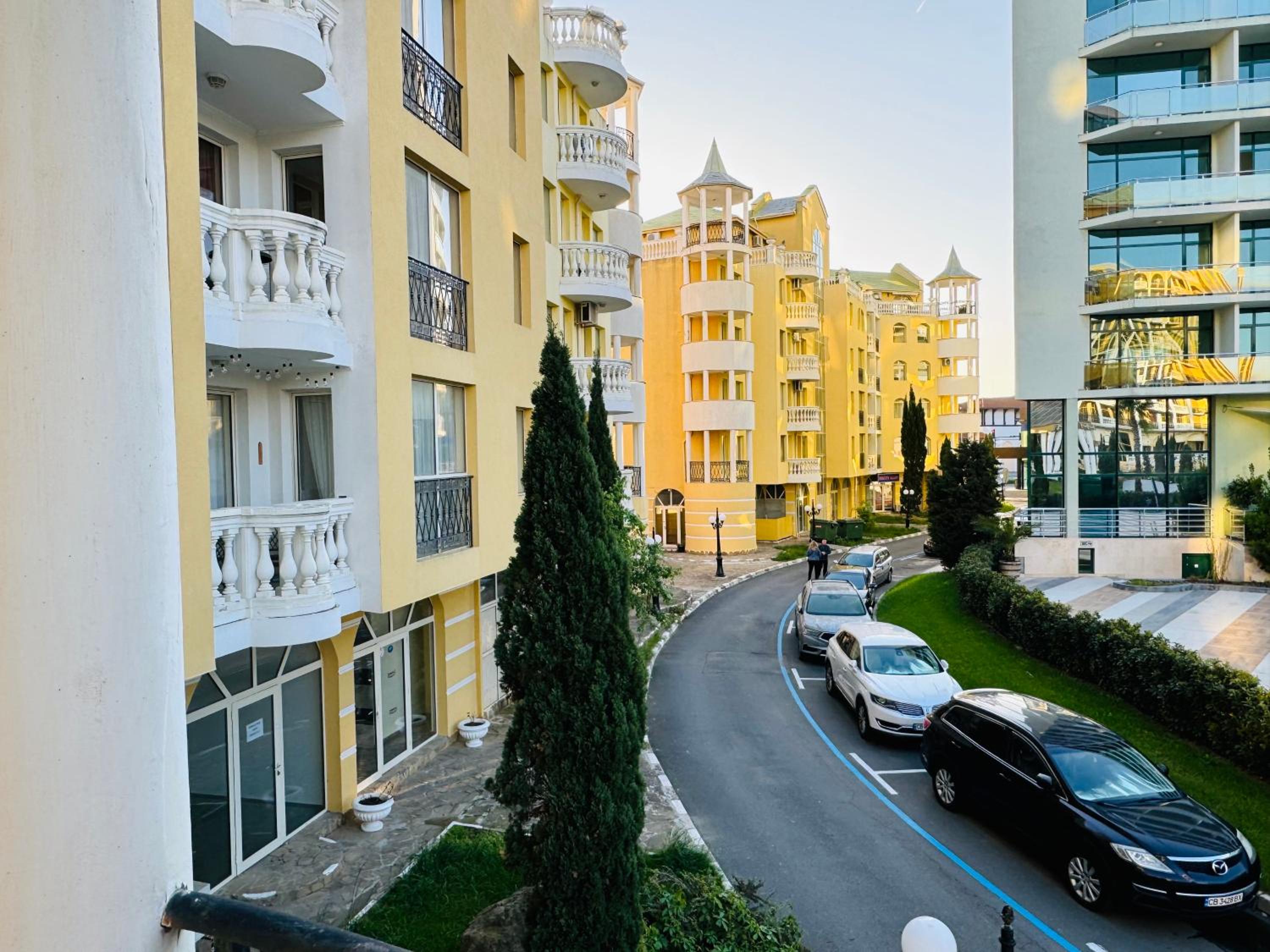 VICTORIA RESIDENCE Two Bedroom Sunny Beach