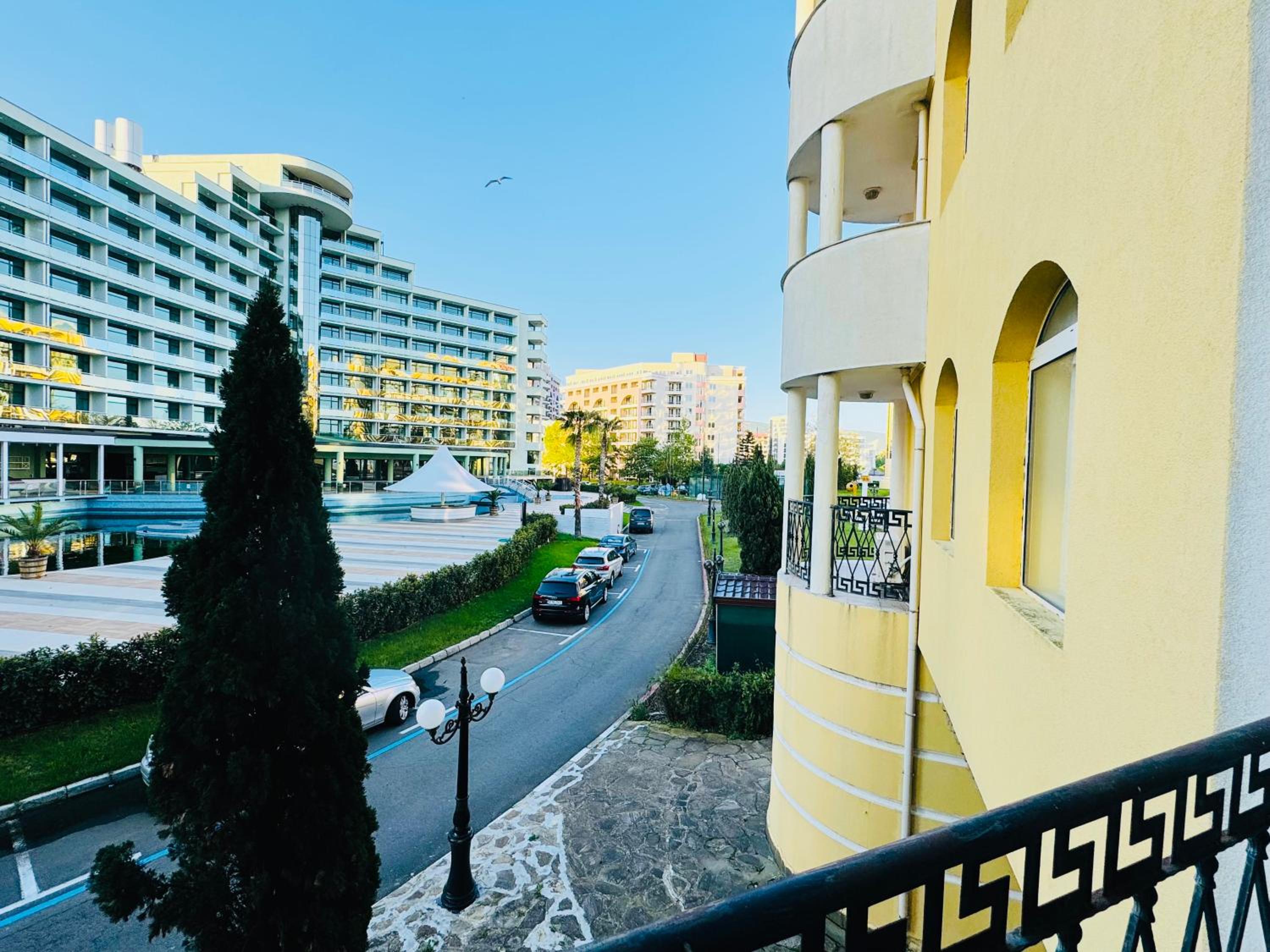 VICTORIA RESIDENCE Two Bedroom Sunny Beach