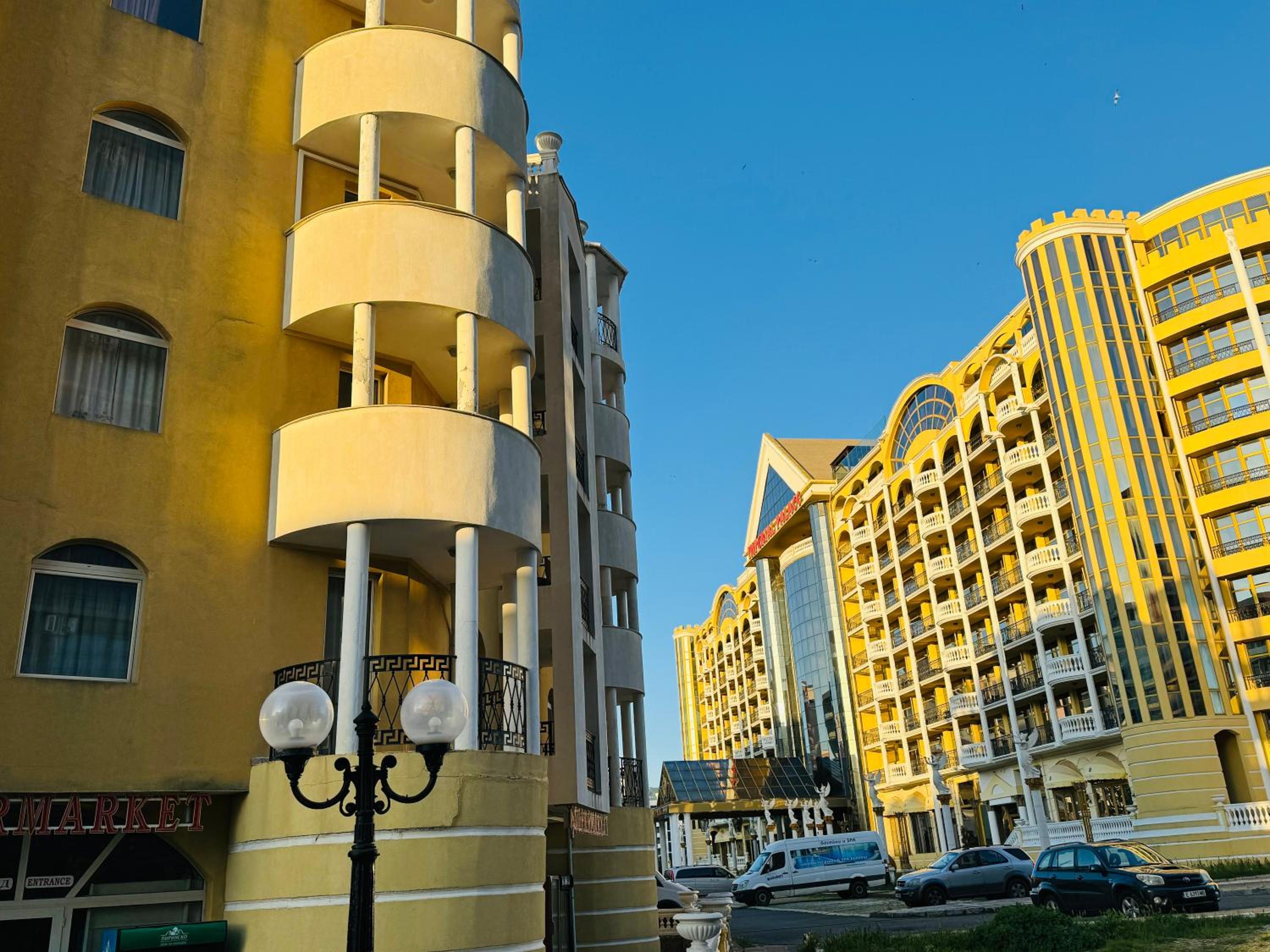 VICTORIA RESIDENCE Two Bedroom Sunny Beach