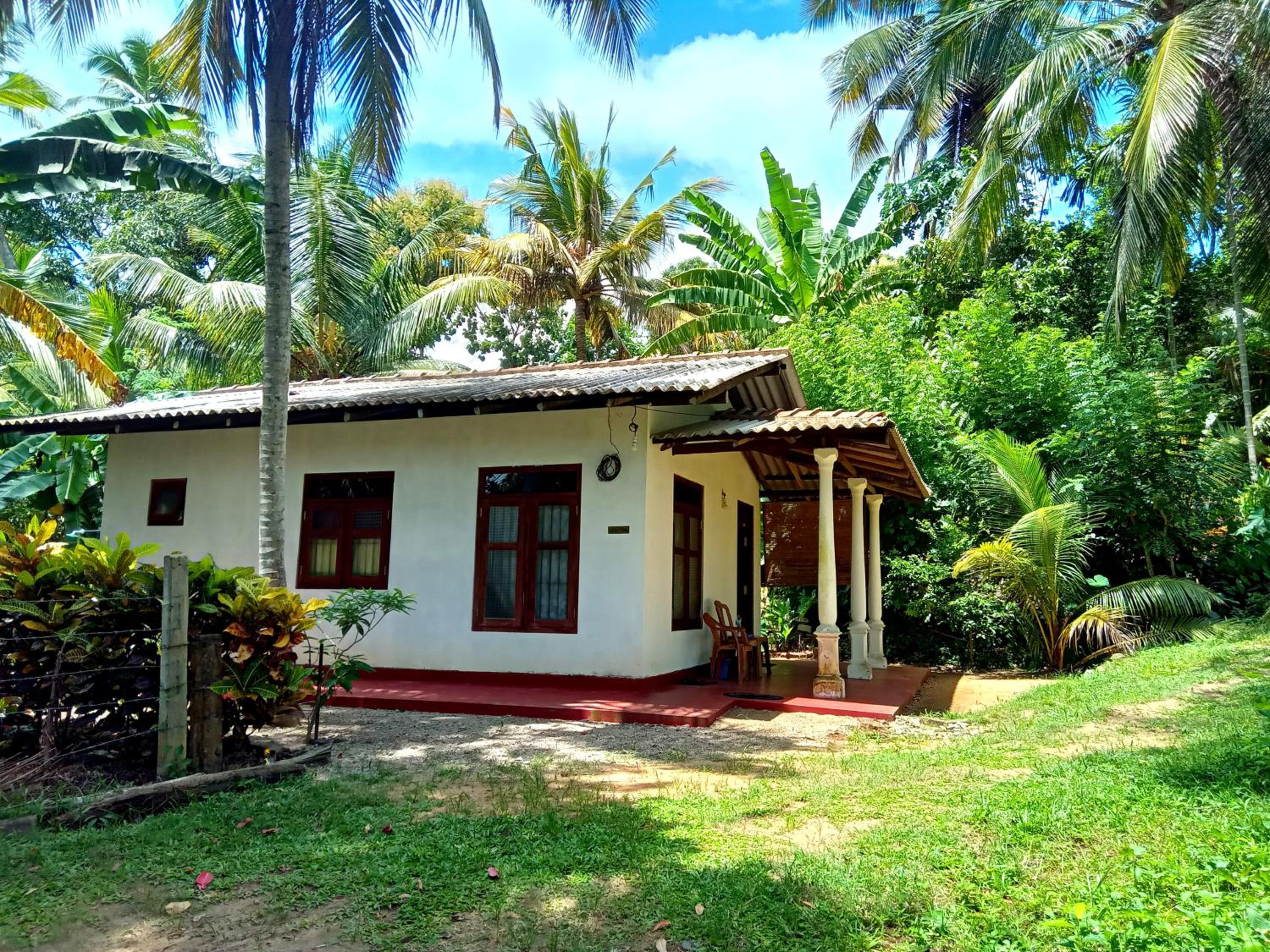 Lake villa