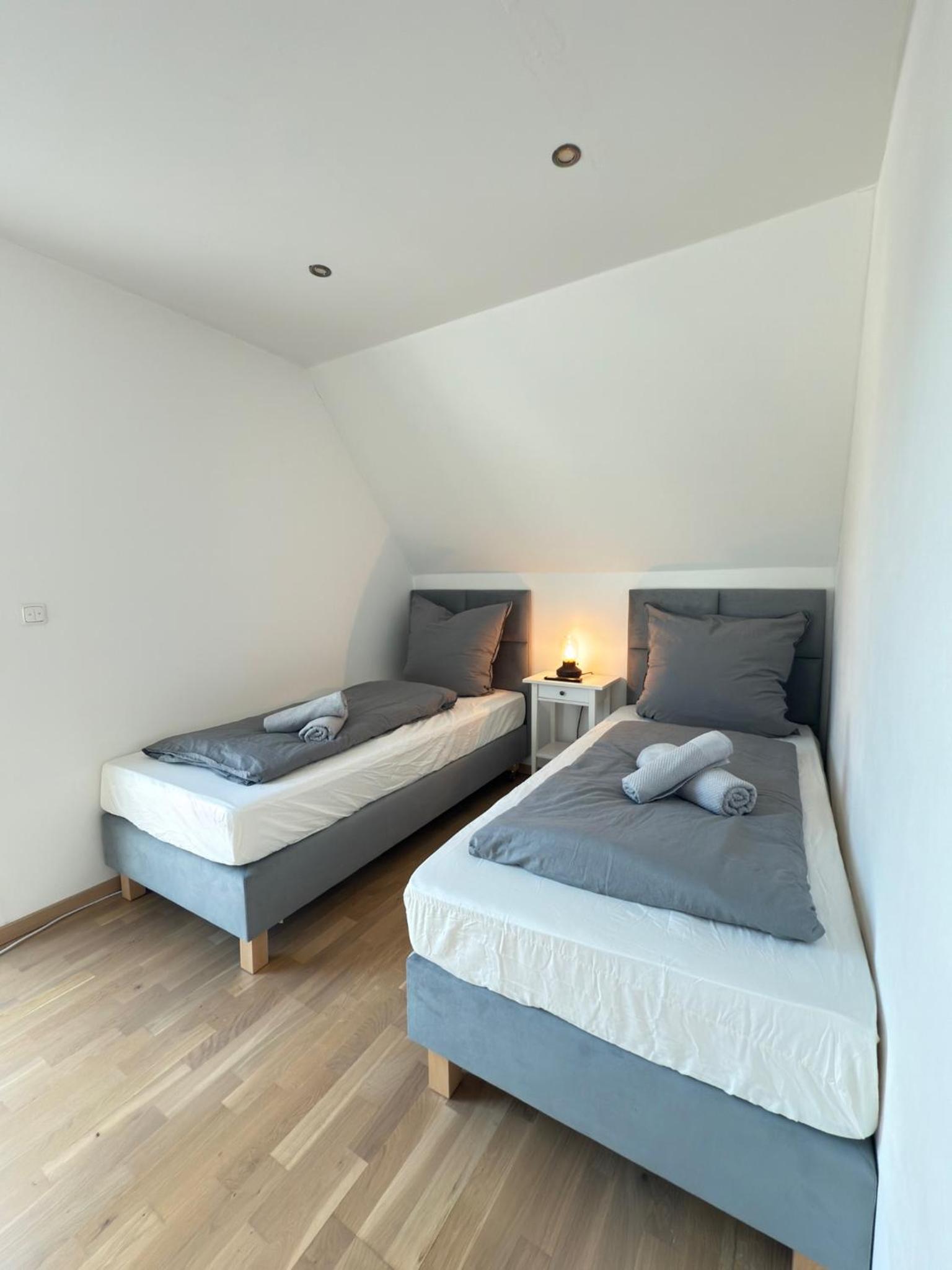 Neu! Exclusives City-Apartment - Fußbodenheizung, Regendusche, Waschmaschine