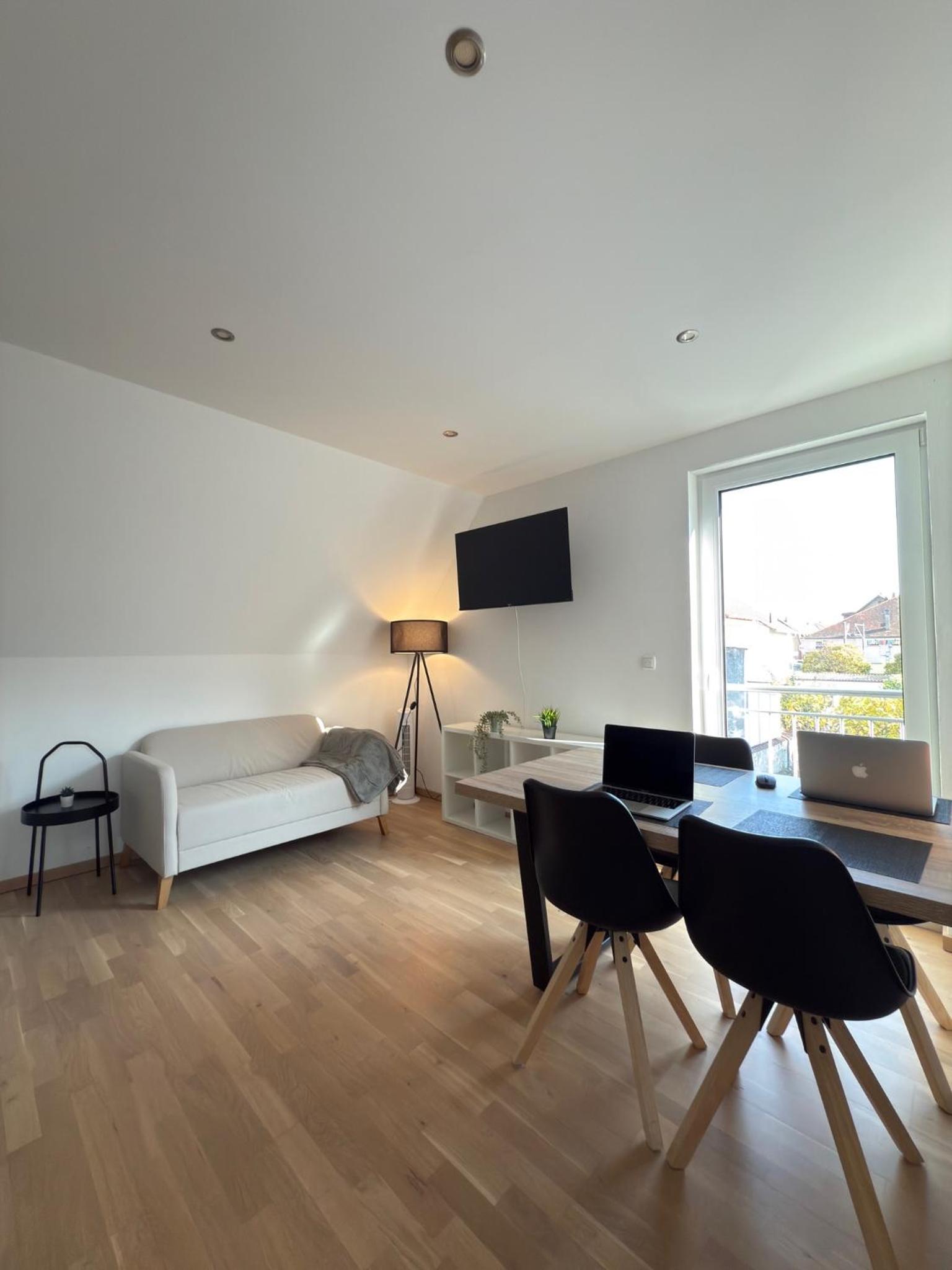 Neu! Exclusives City-Apartment - Fußbodenheizung, Regendusche, Waschmaschine