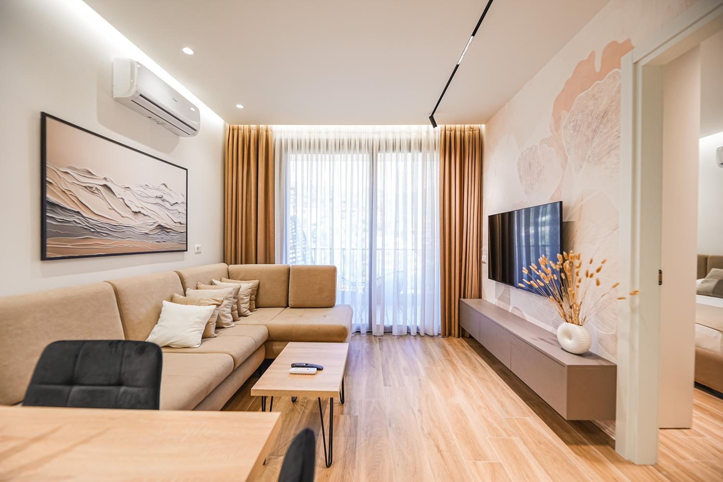 Aria's Apartment