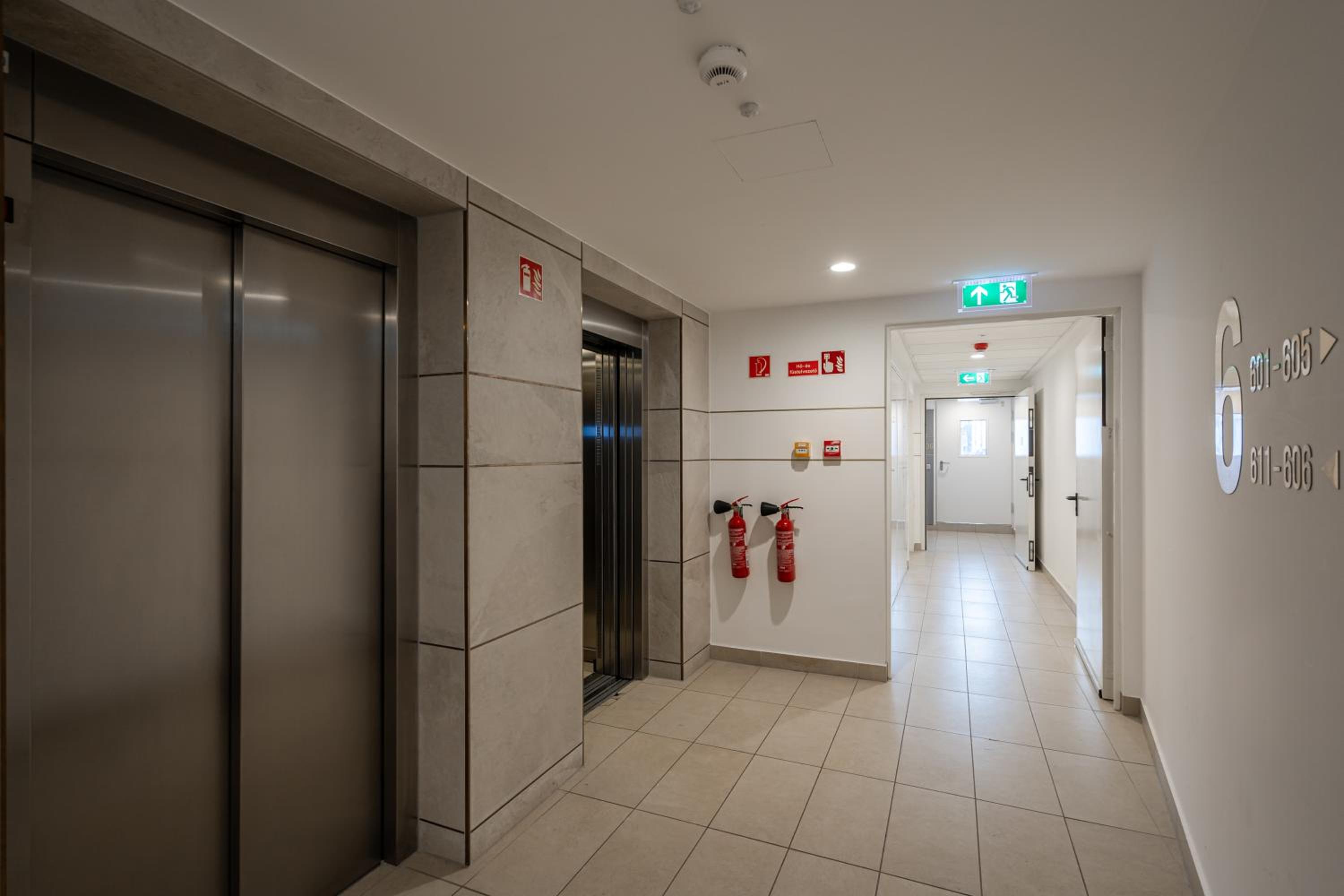 Aron Apartment