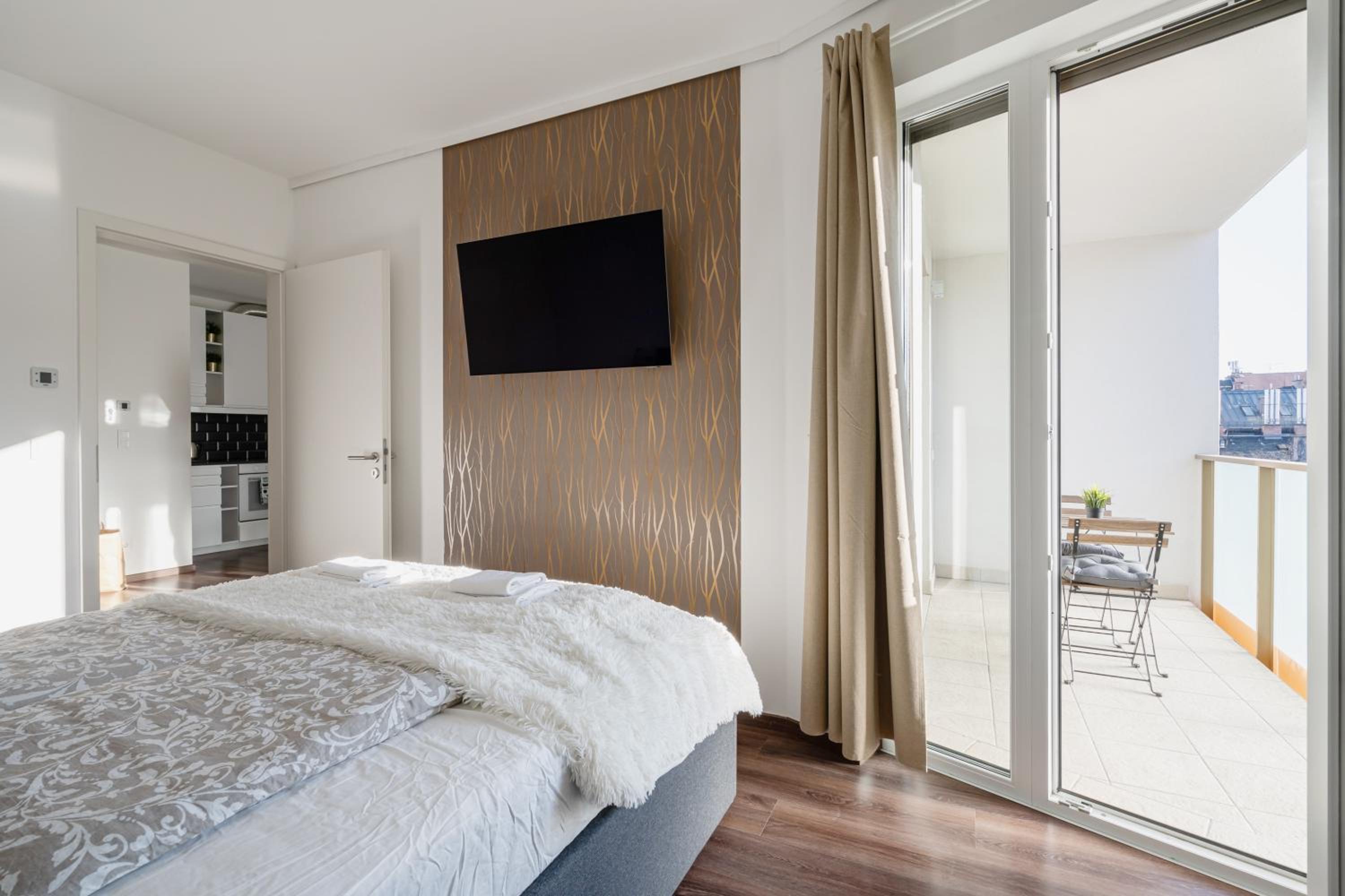 Aron Apartment