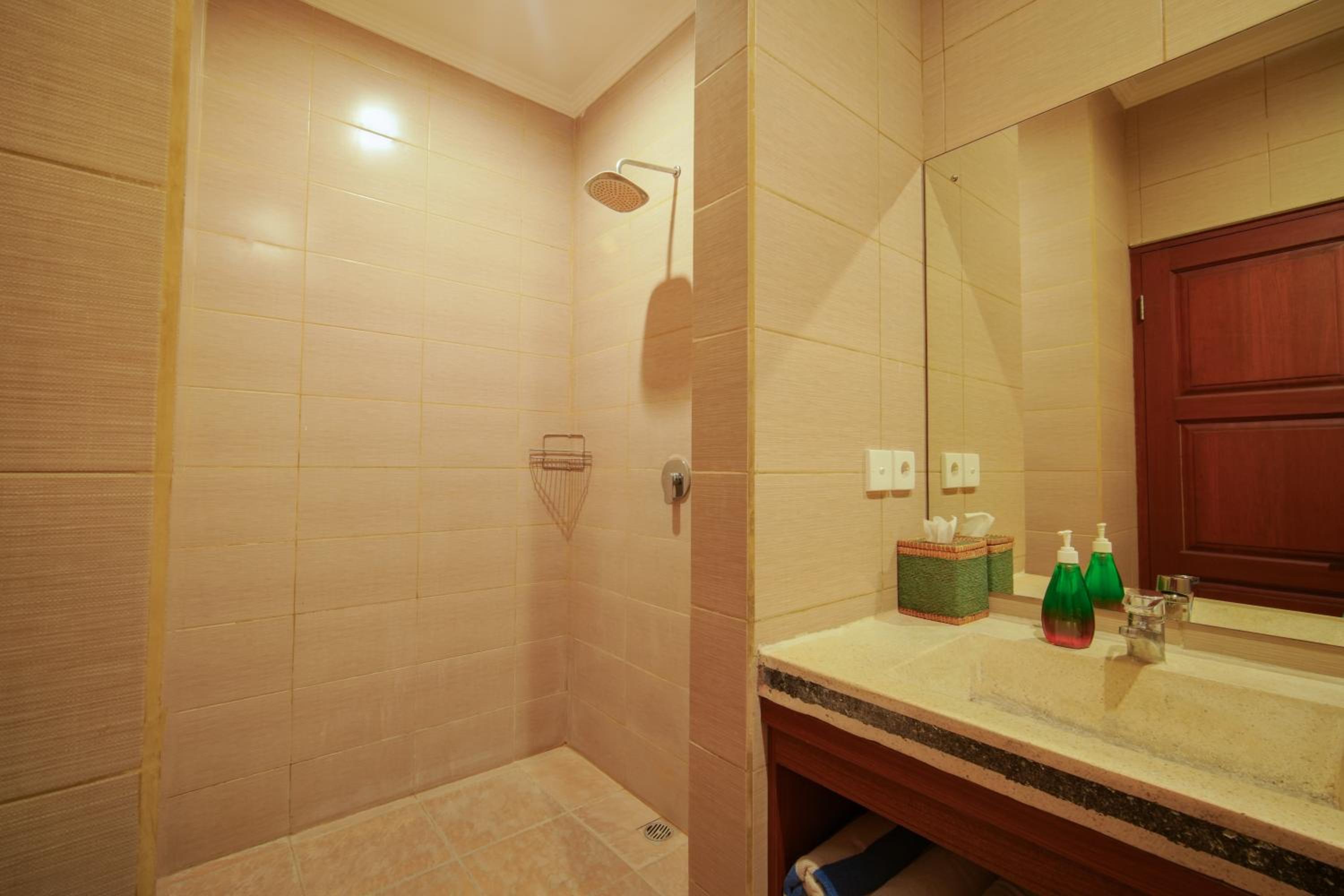 Photo 30