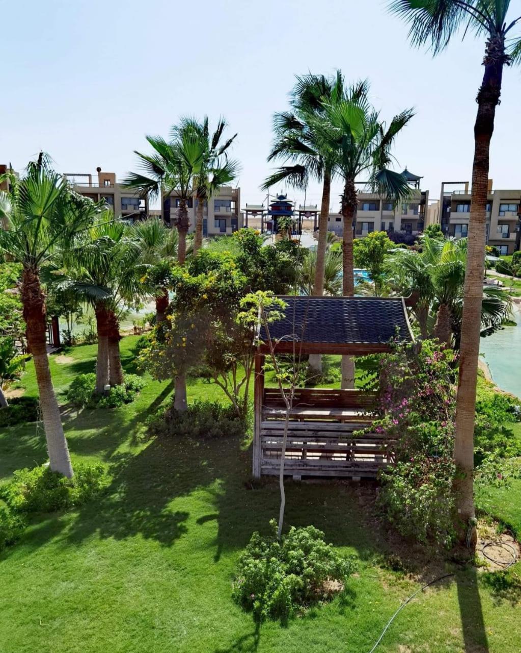 قرية بلو باي اسيا blue bay