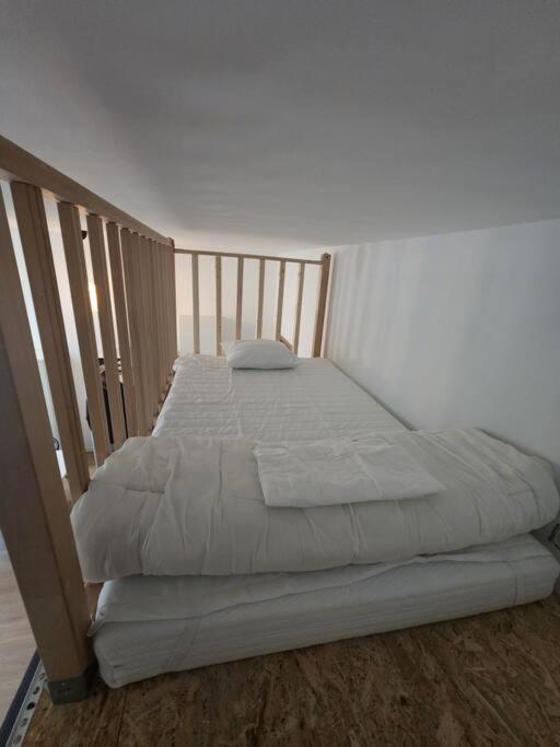 cosy appartement Midi station
