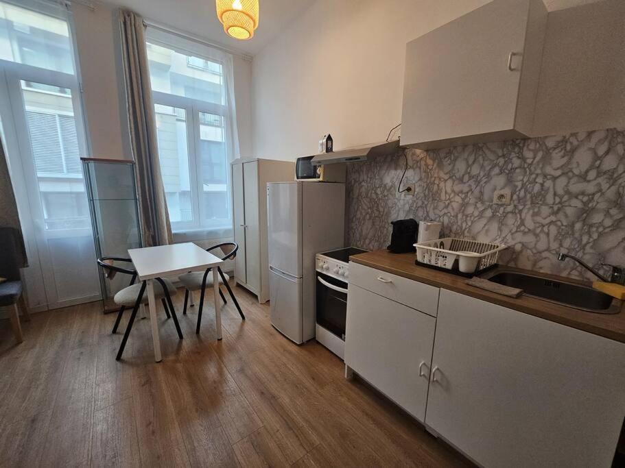 cosy appartement Midi station