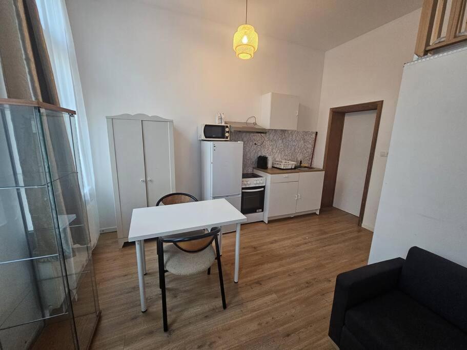 cosy appartement Midi station