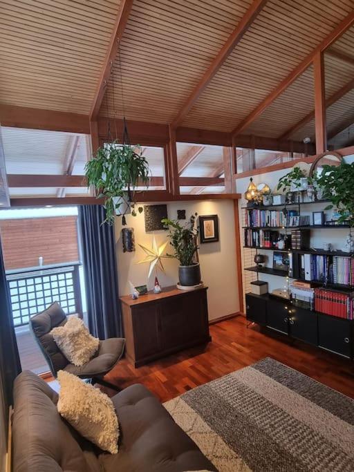 Traditional Wooden Villa, Gloria